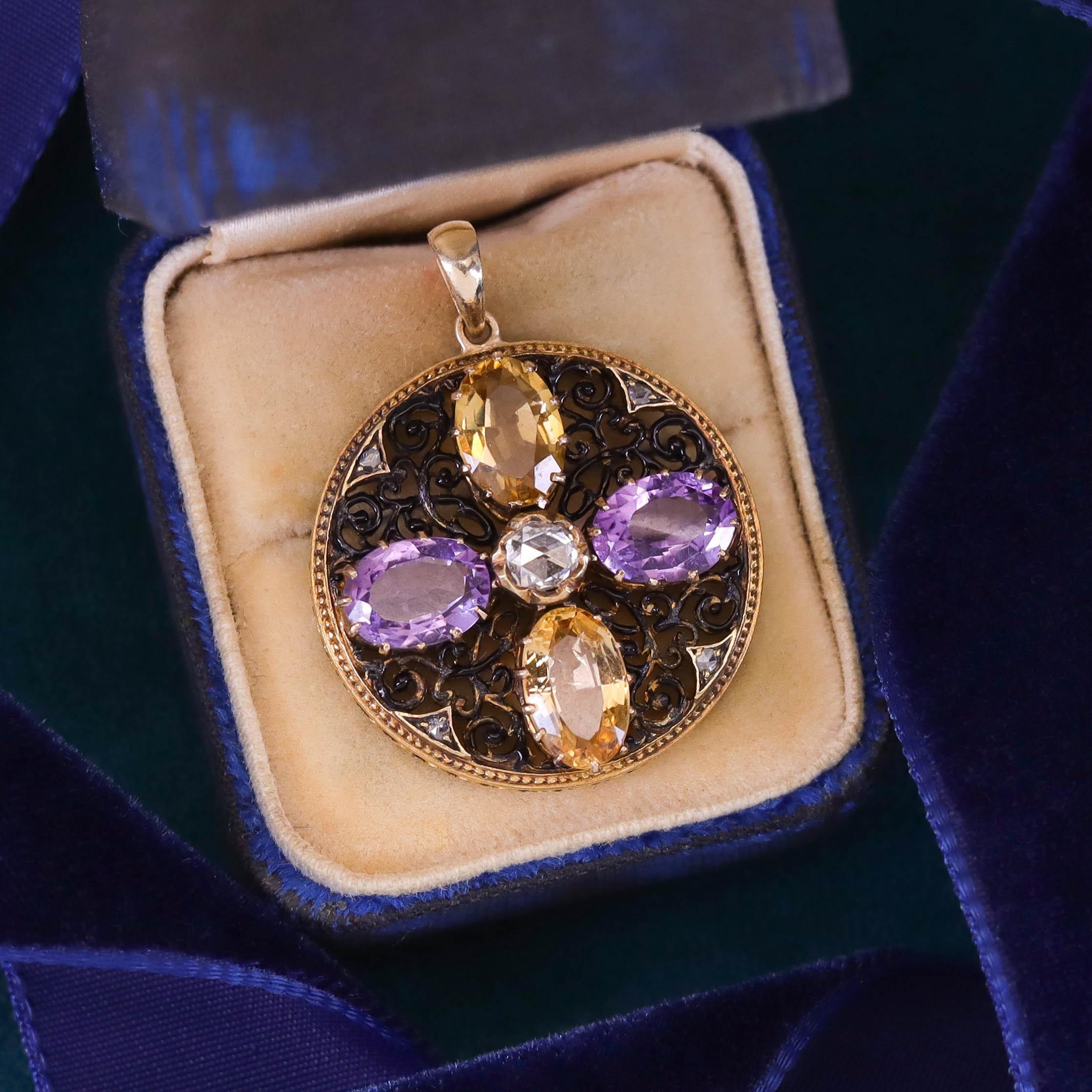 Pendentif ancien en or 15ct avec améthyste et citrine Pour femmes en vente