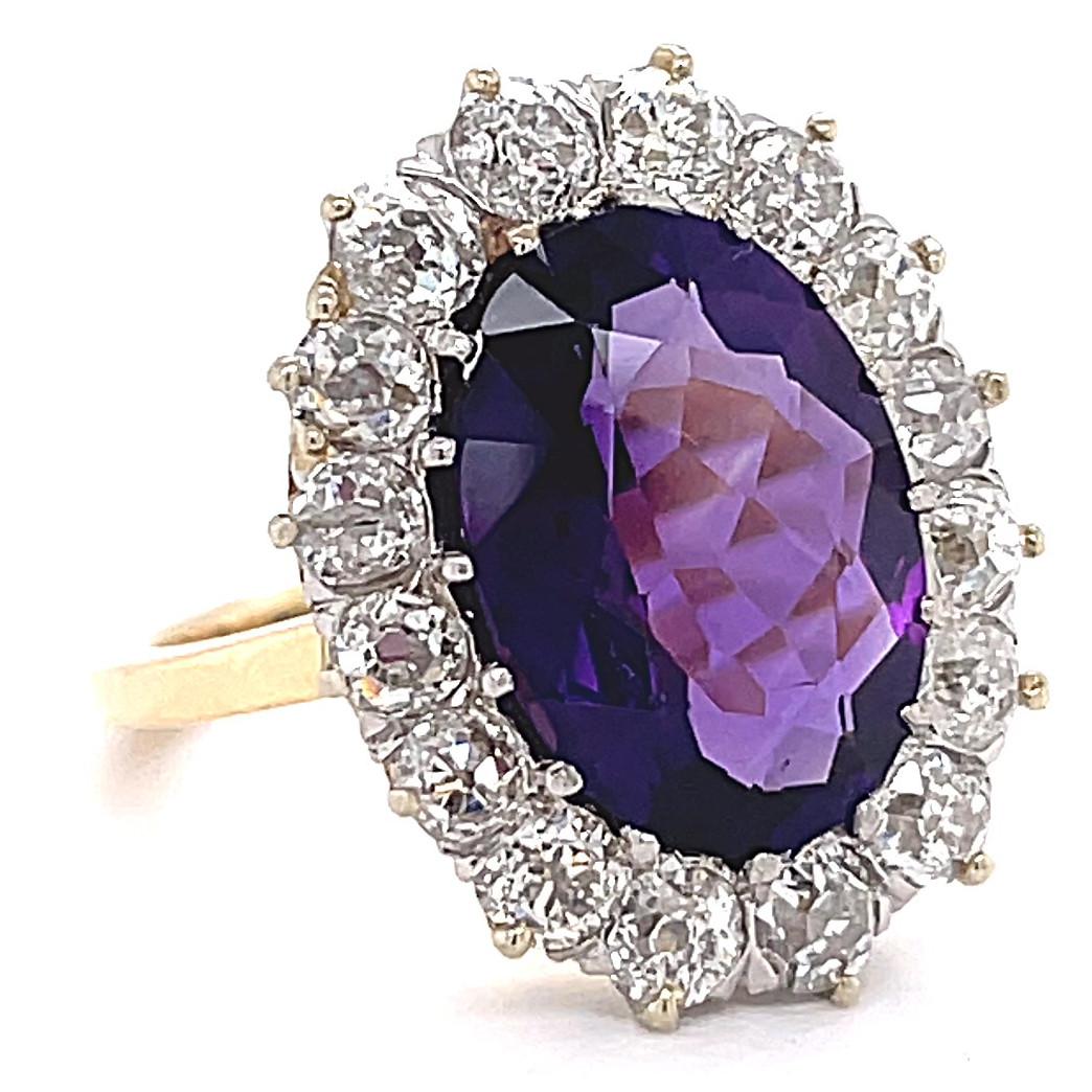 Antiker antiker Amethyst-Diamant-Cluster-Goldring (Ovalschliff)