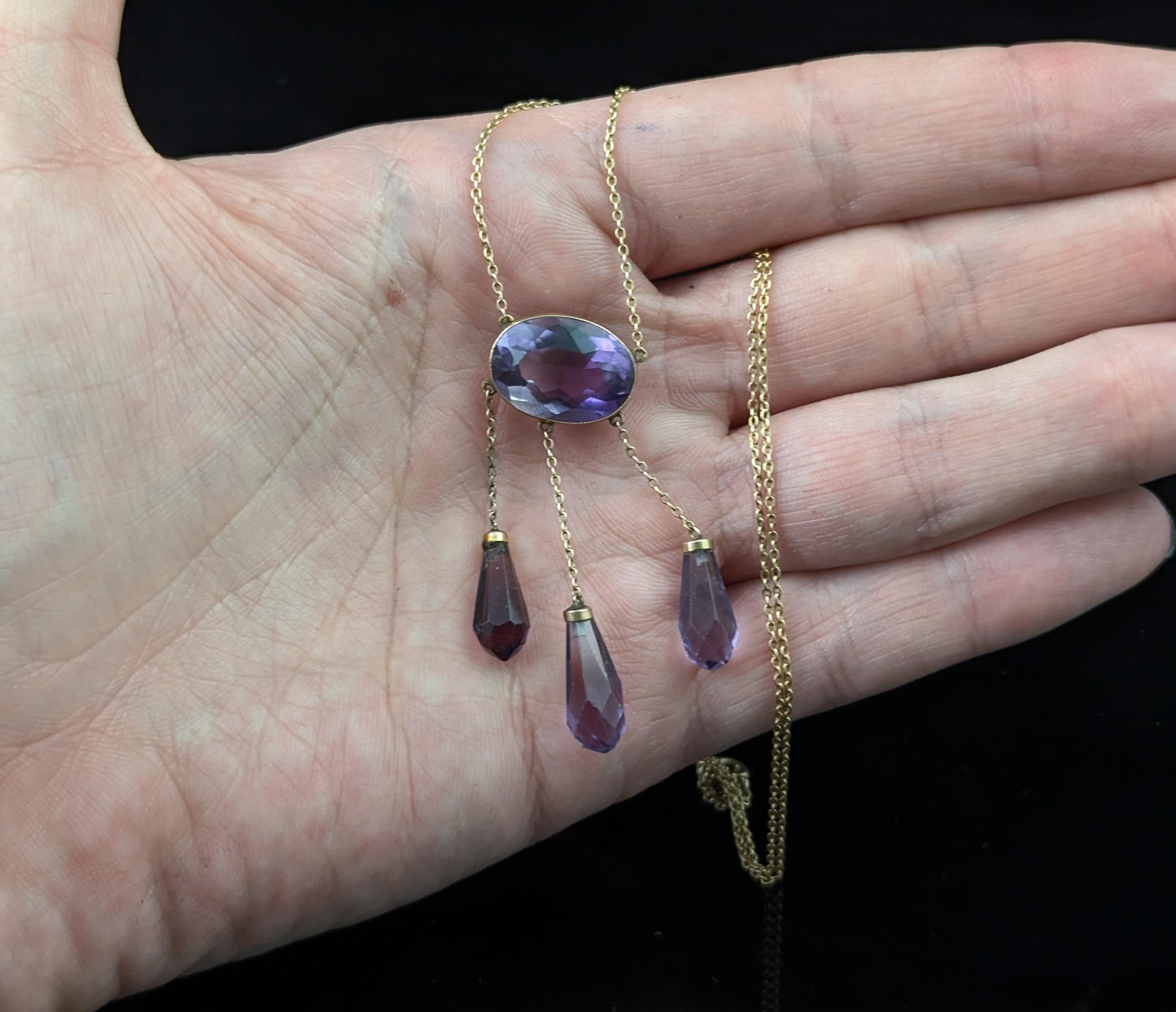 Antique Amethyst drop pendant necklace, 9k yellow gold in vendita 6
