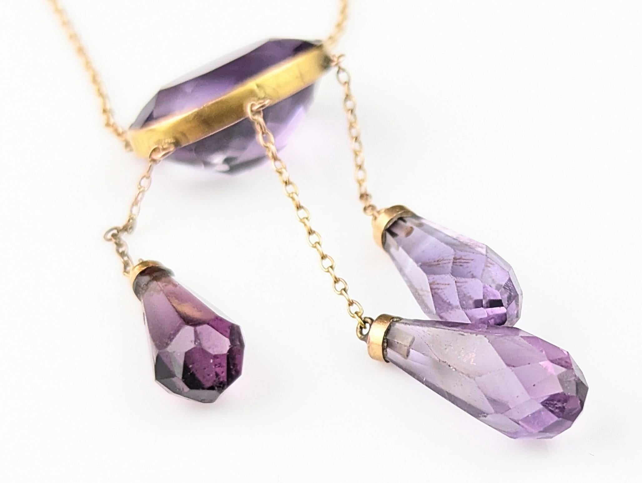 Antique Amethyst drop pendant necklace, 9k yellow gold in vendita 8
