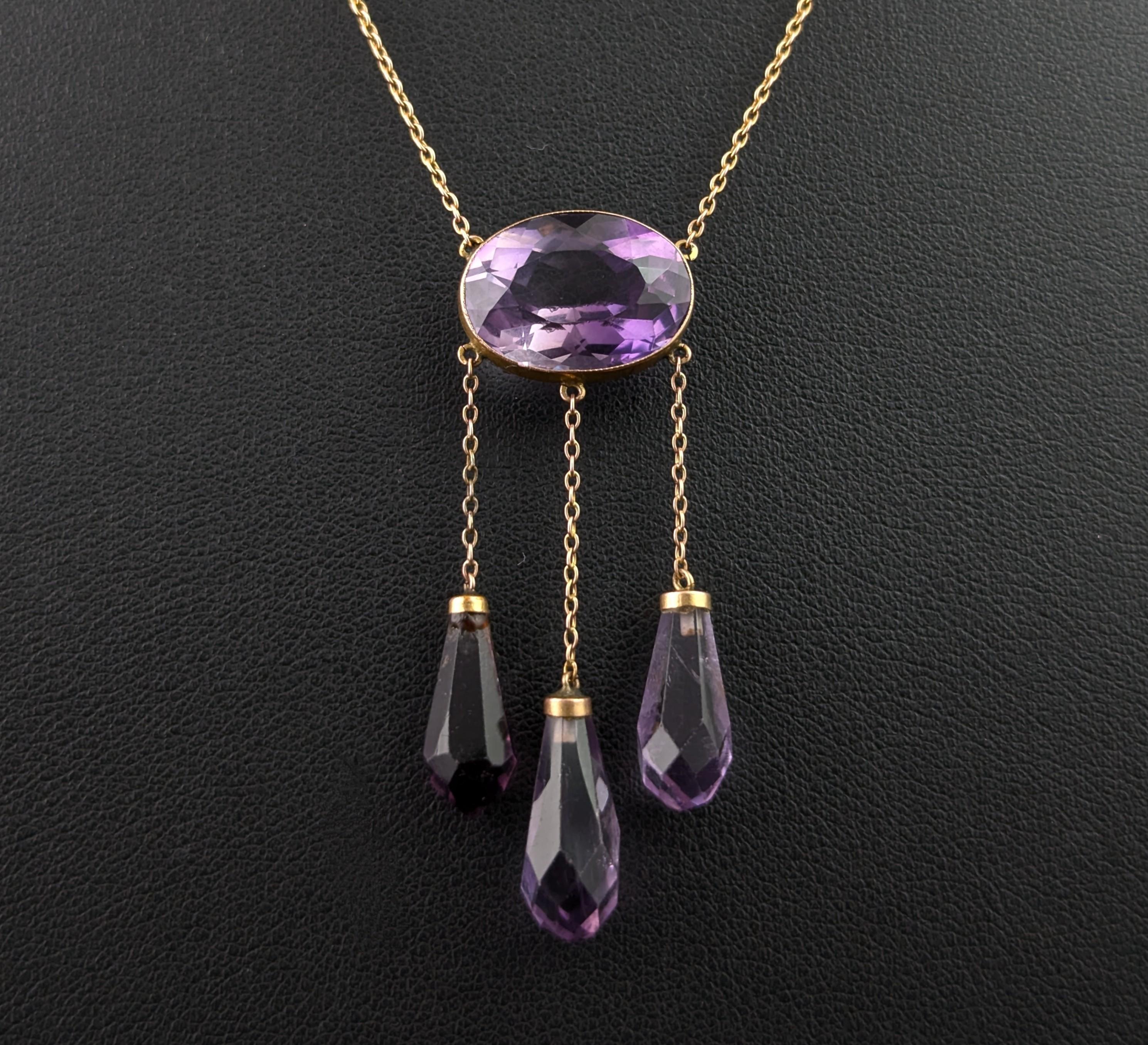 Antique Amethyst drop pendant necklace, 9k yellow gold in vendita 2
