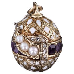 Antiguo Huevo de Amatista de Oro de 18k