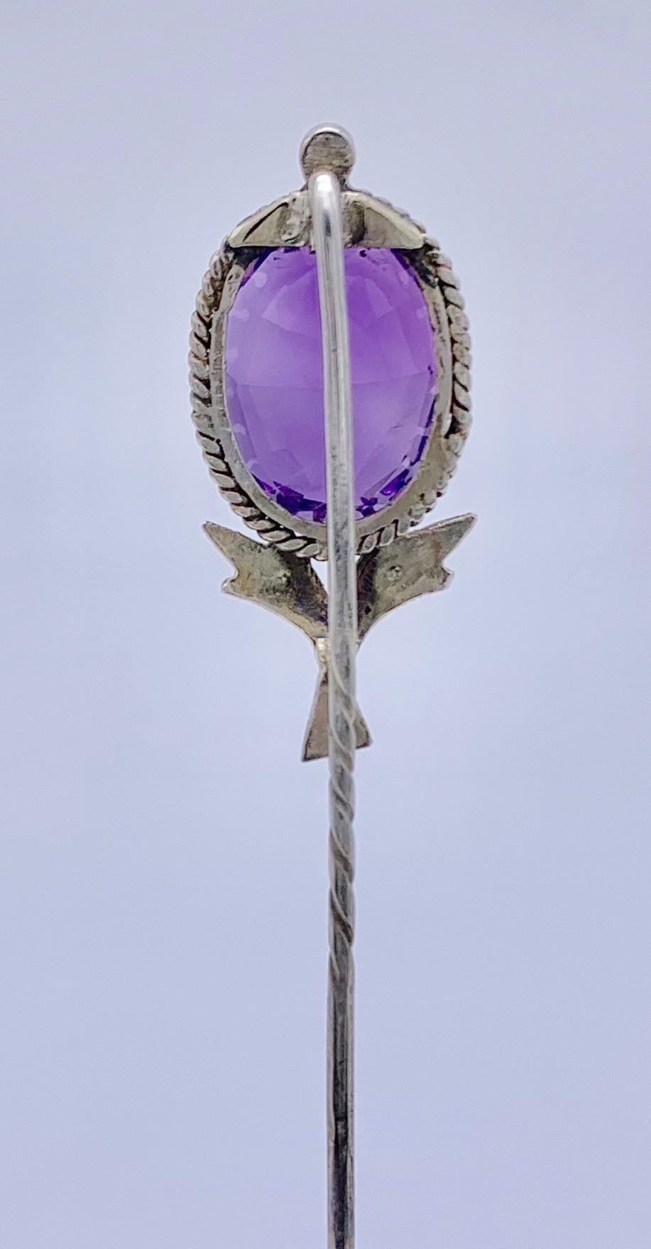 Antike antike Amethyst-Blumen-Silber-Krawattennadel im Zustand „Hervorragend“ im Angebot in Munich, Bavaria