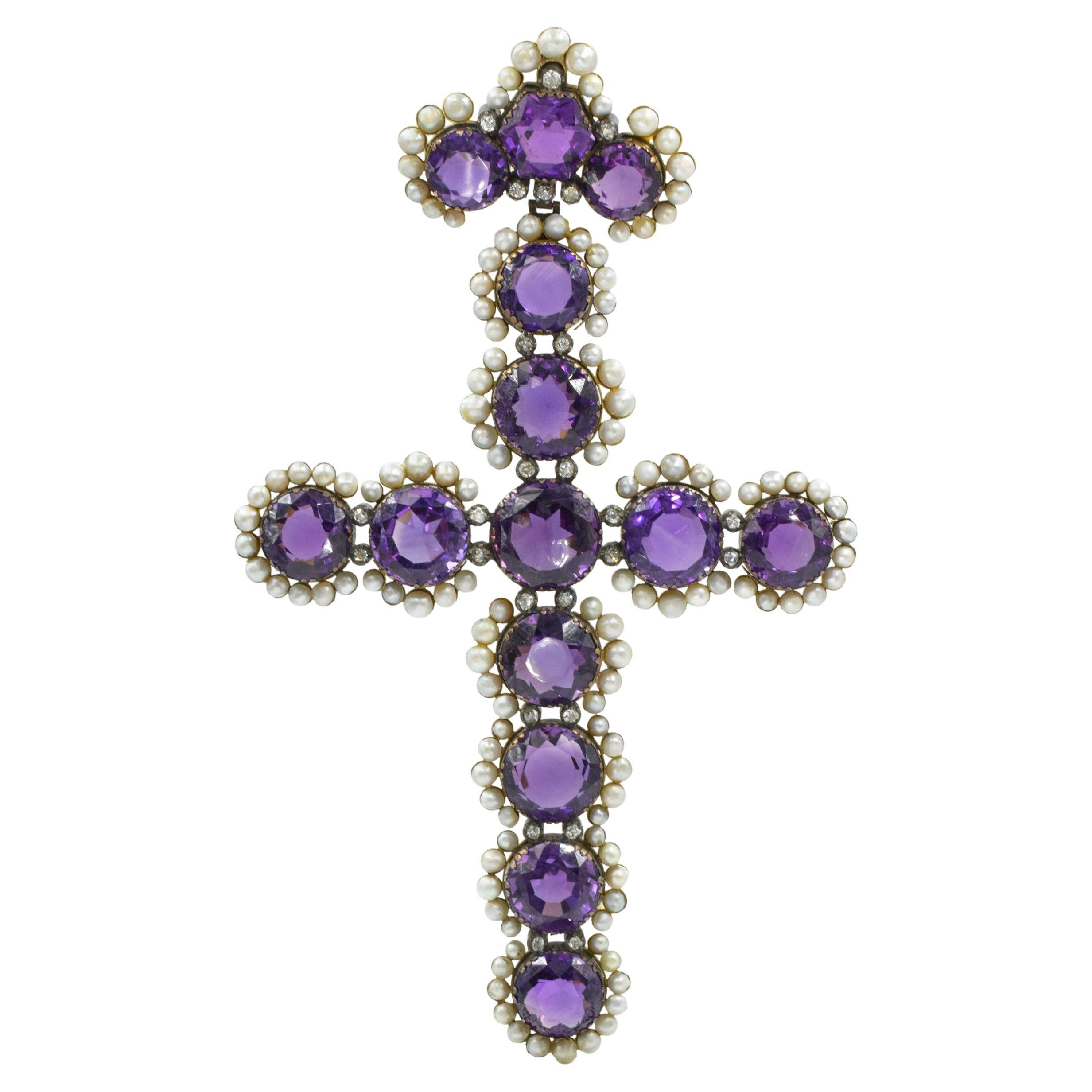 Pendentif croix ancien en améthyste, perles et diamants
