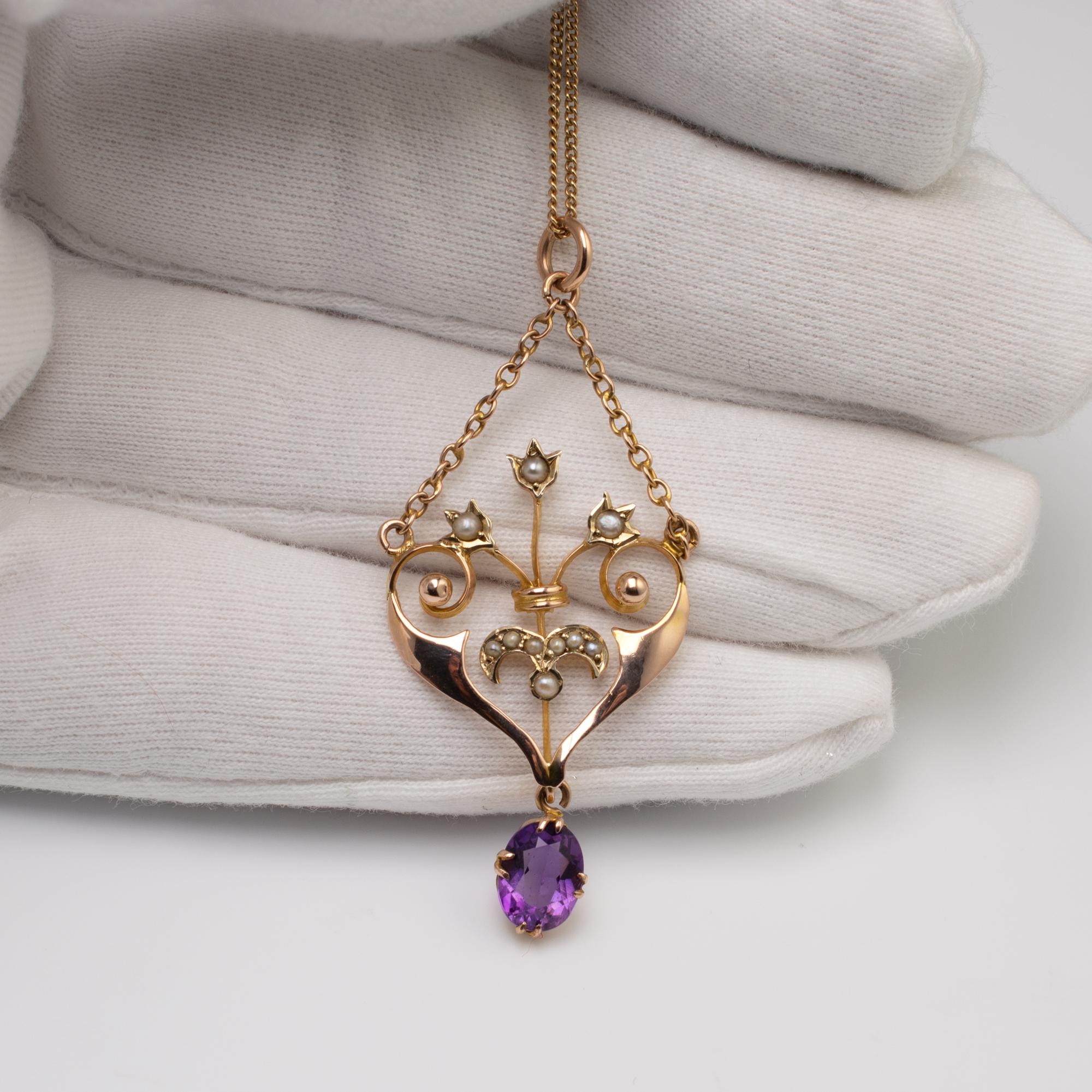 Antique Amethyst & Pearl Heart Shape Gold Pendant Necklace Circa 1900 In Good Condition For Sale In Preston, Lancashire