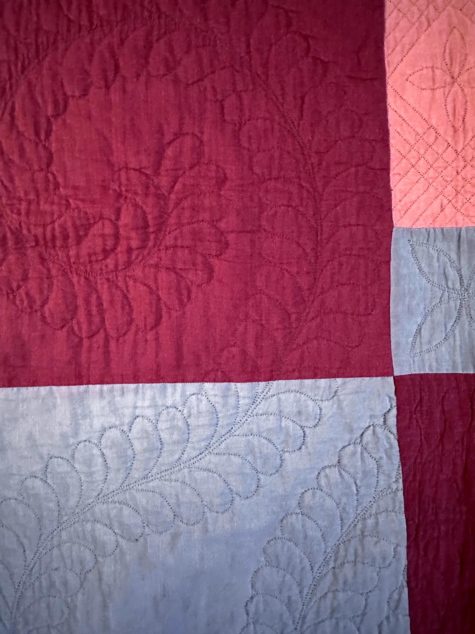 Antique Amish Bars Quilt from Pennsylvania For Sale 2
