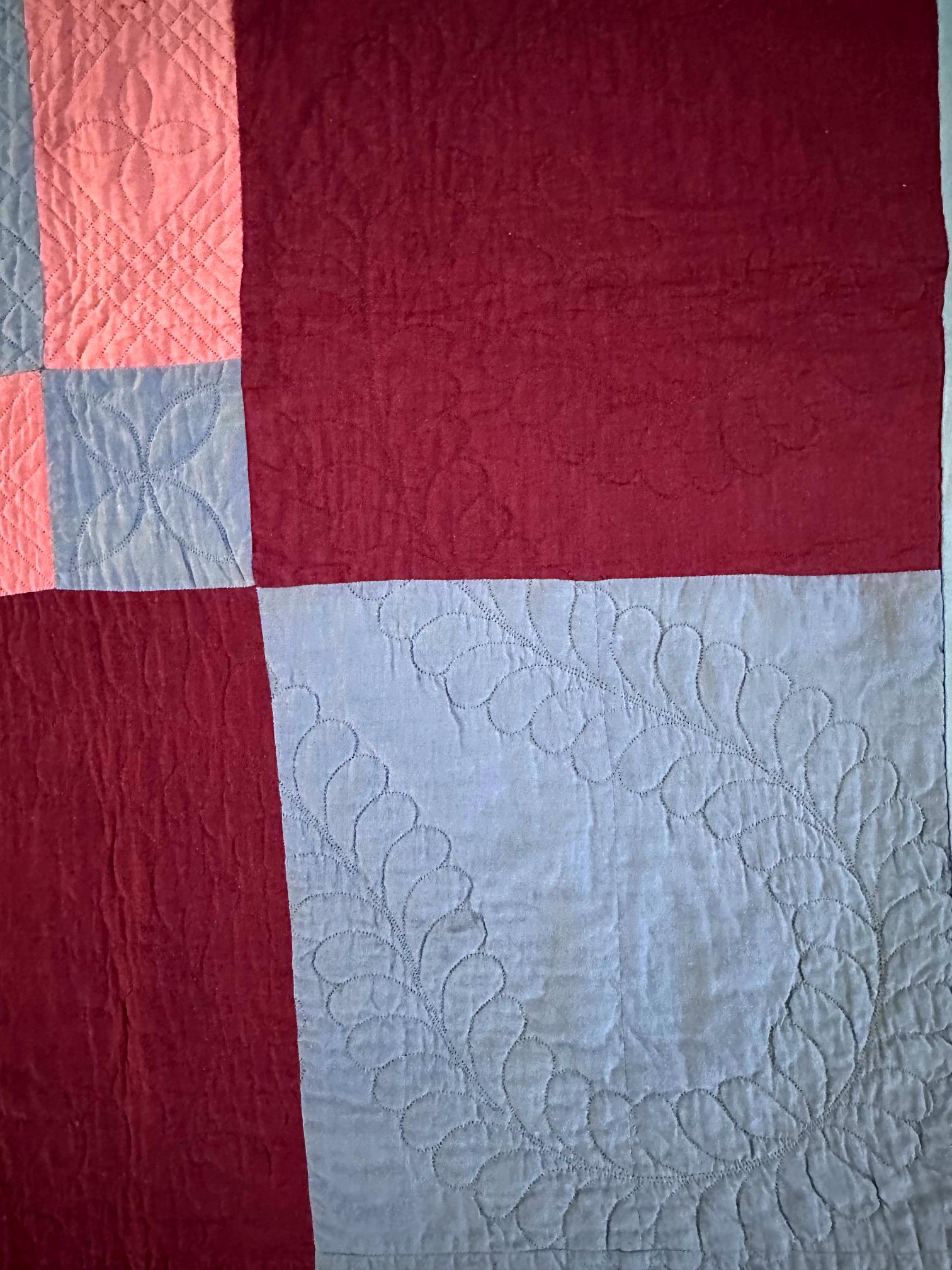 Antique Amish Bars Quilt from Pennsylvania For Sale 1