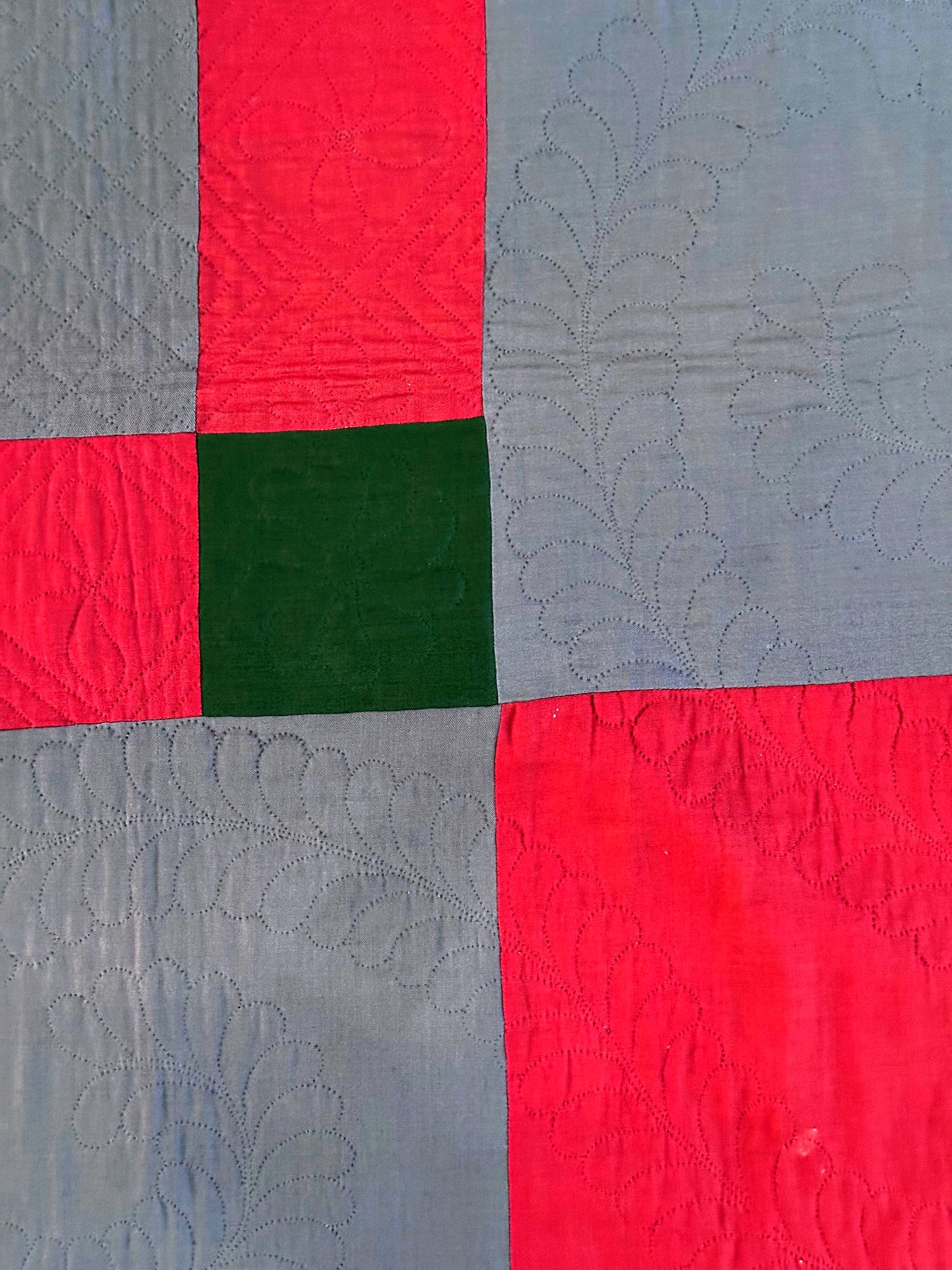 Early 20th Century Antique Amish Dimond Quilt Lancaster Pennsylvania For Sale