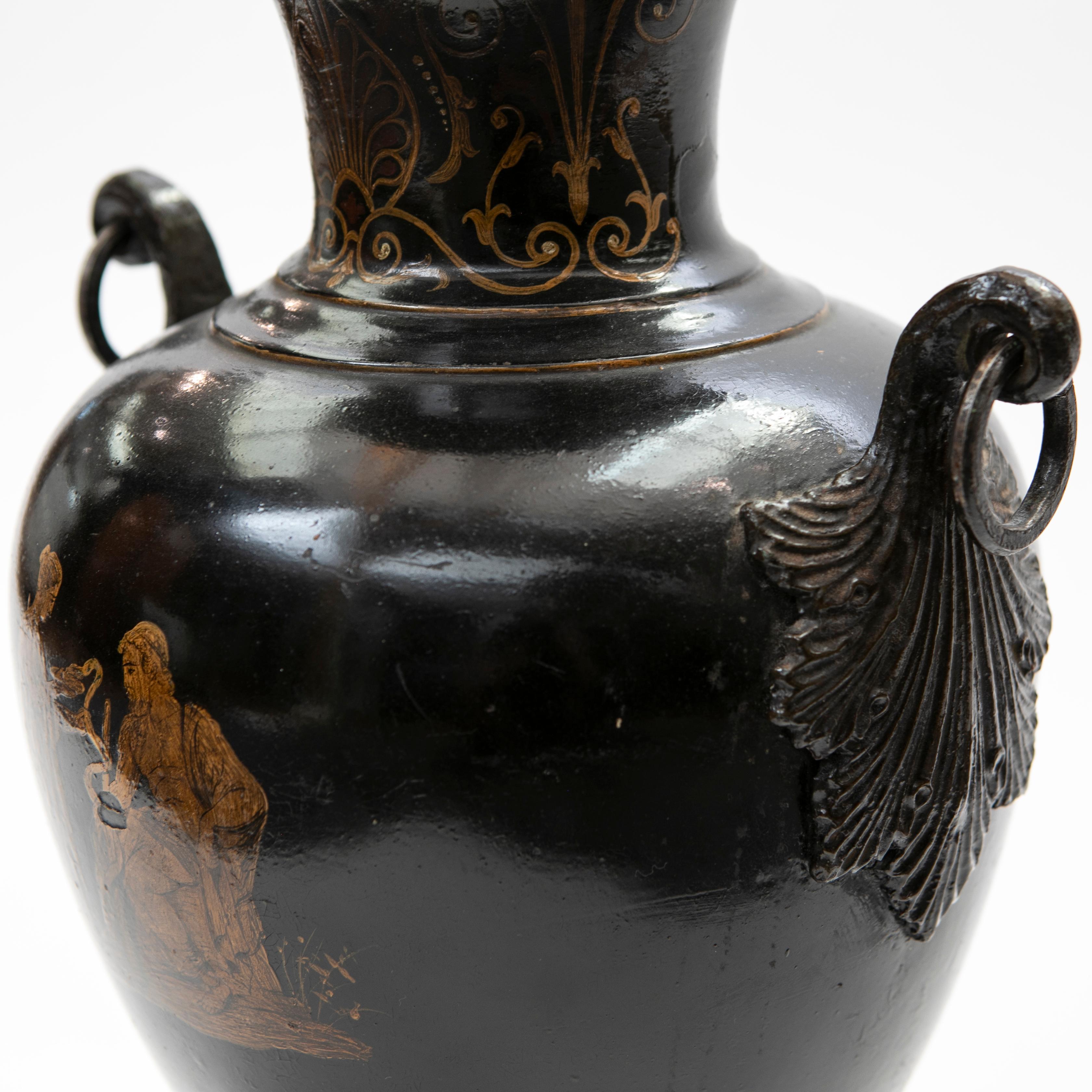 Decorated Amphora in Classical Greek Style For Sale 4