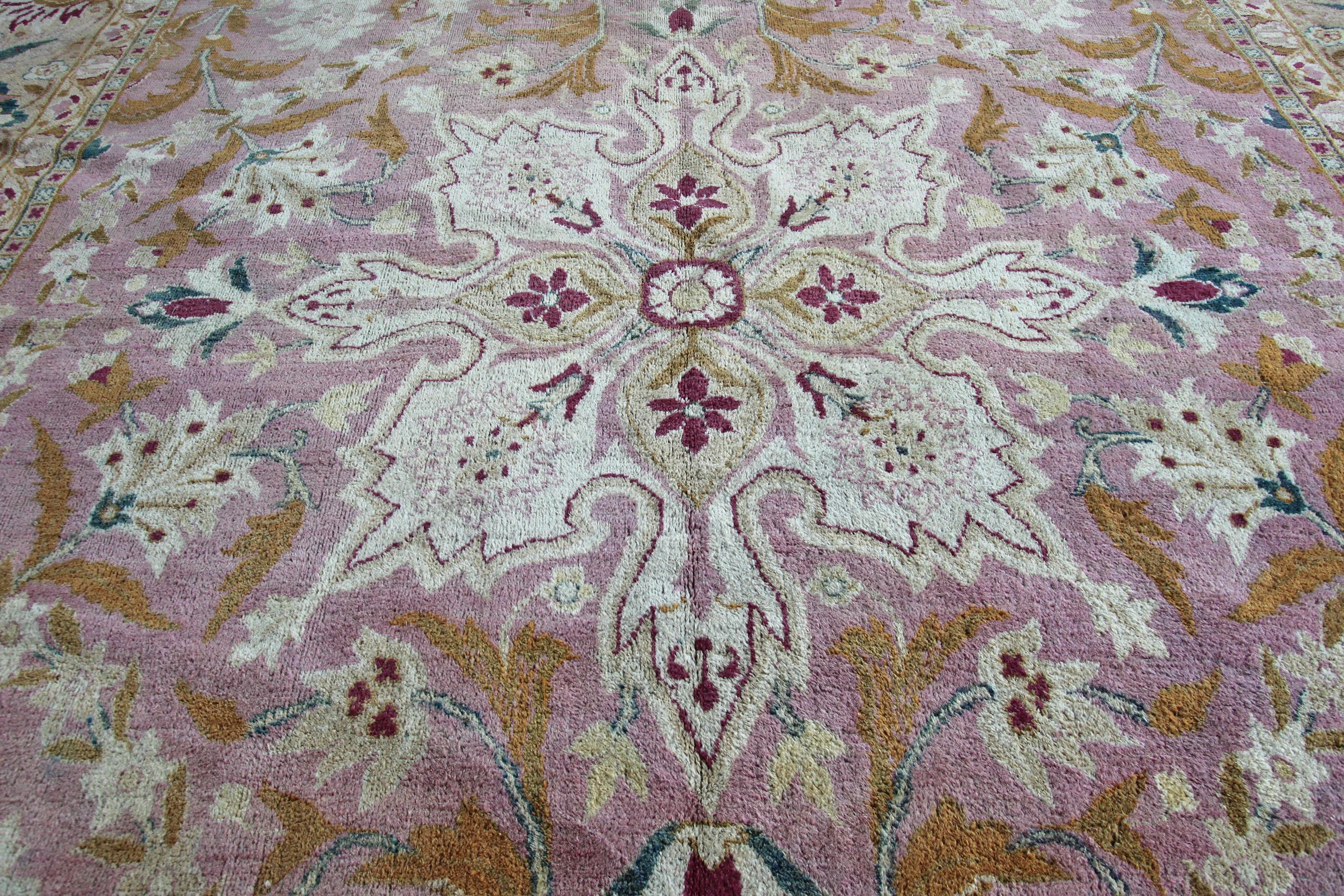 Antique Amritsar Carpet, India, Soft Pink Tones For Sale 1
