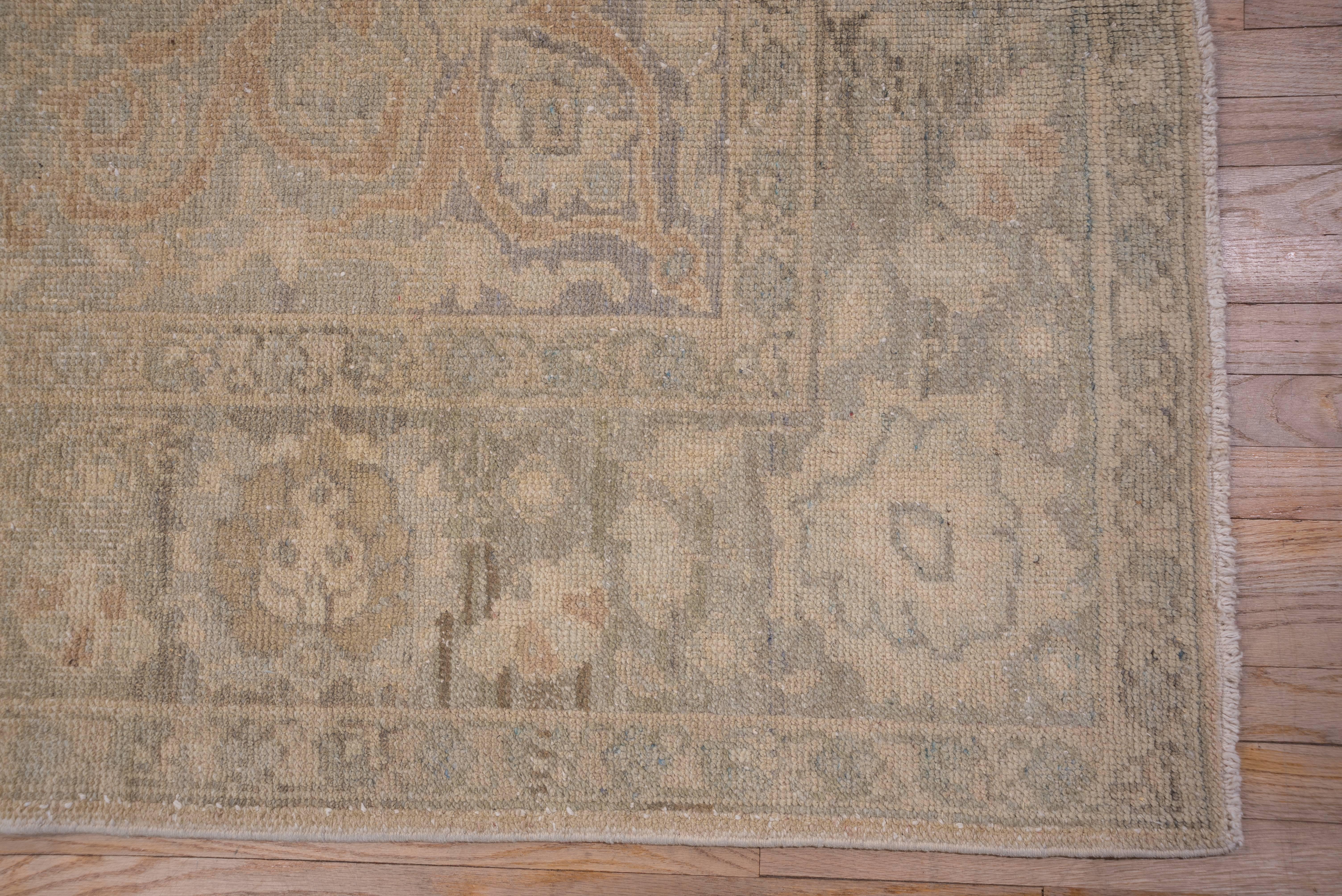 Antique Anatolian Oushak Carpet For Sale 1