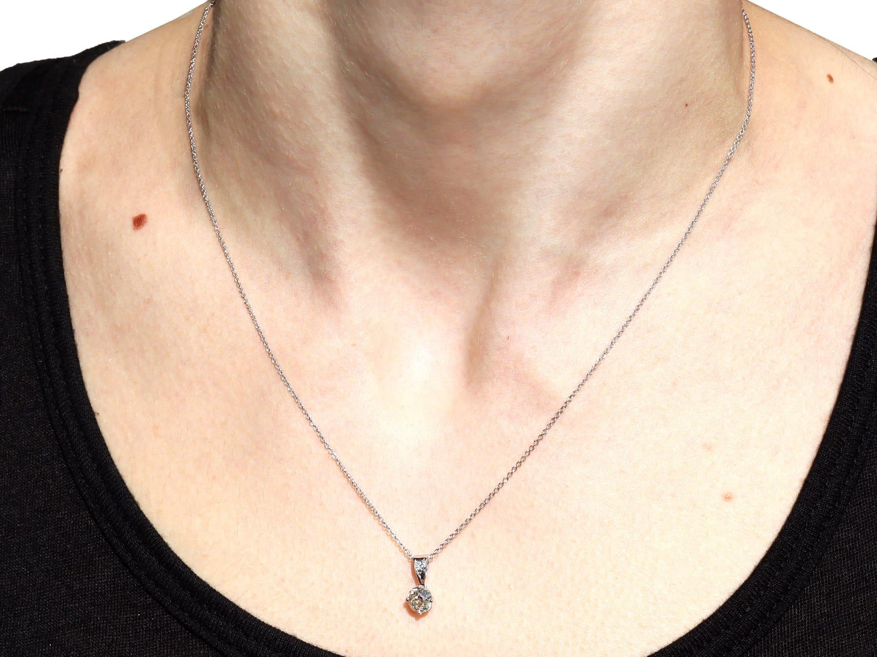 Antique and Contemporary 0.70Ct Diamond and 18k White Gold Pendant For Sale 2