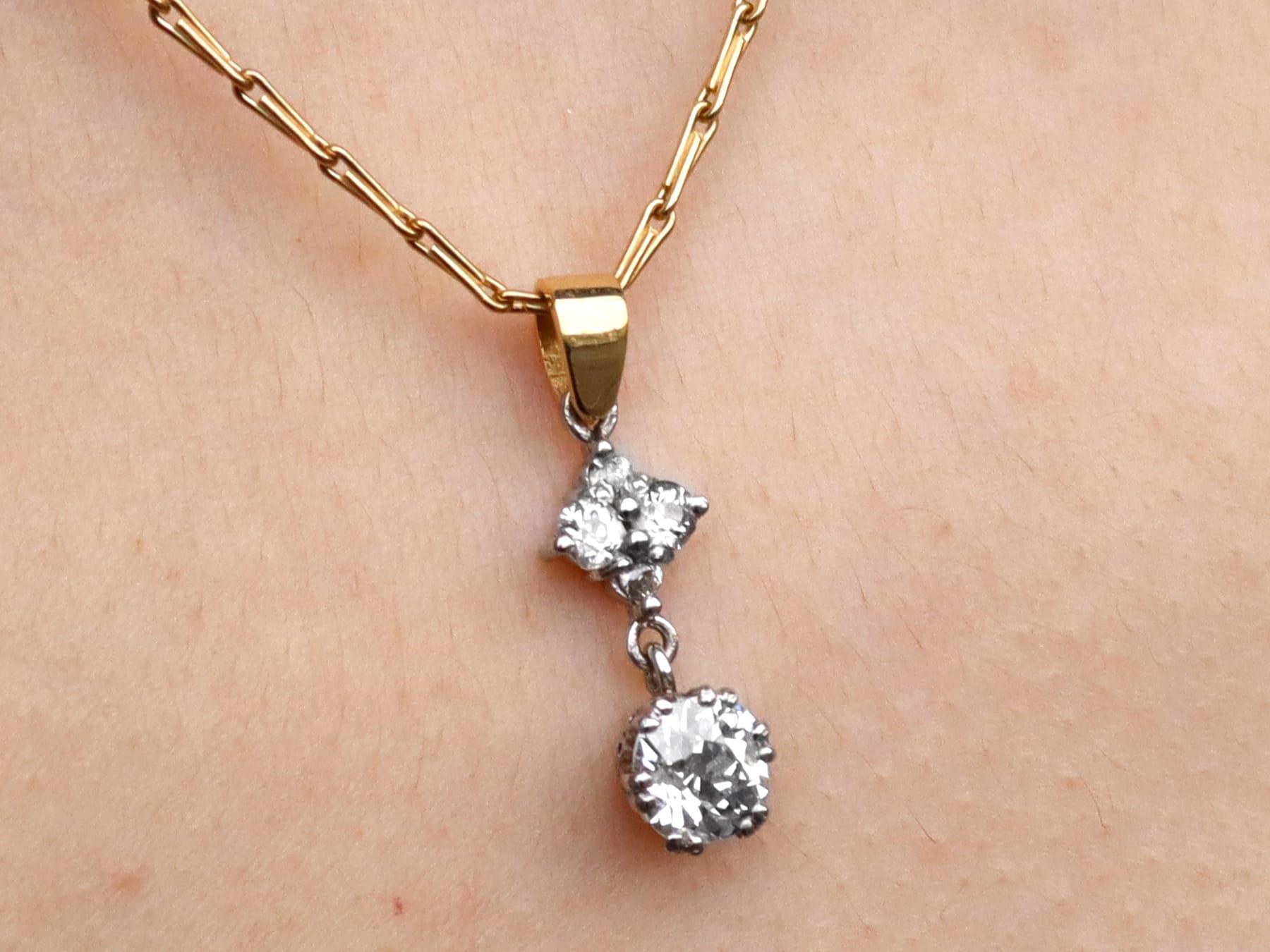 Antique and Contemporary 0.91 Carat Diamond and 18k Yellow Gold Pendant For Sale 5