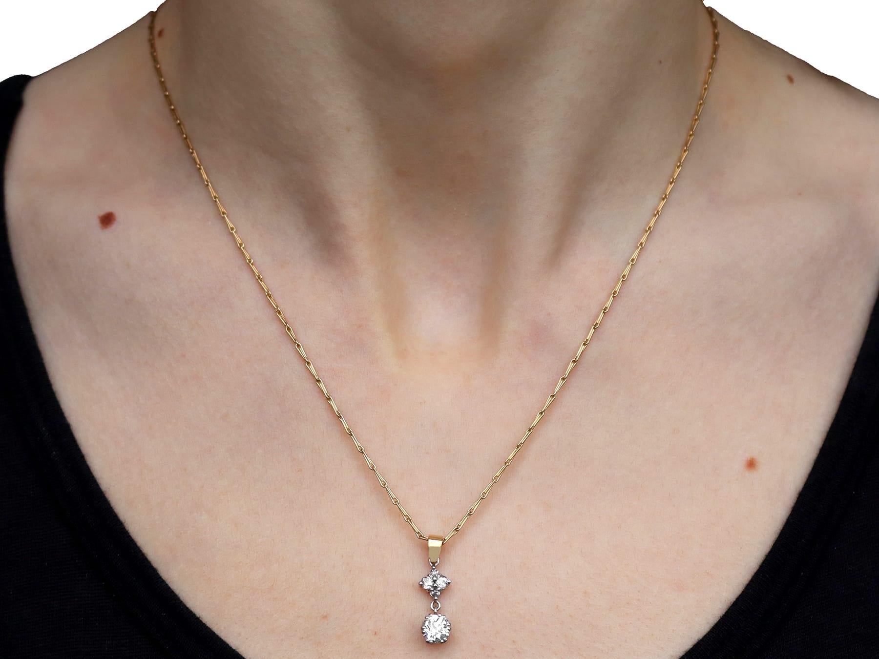 Antique and Contemporary 0.91 Carat Diamond and 18k Yellow Gold Pendant For Sale 4
