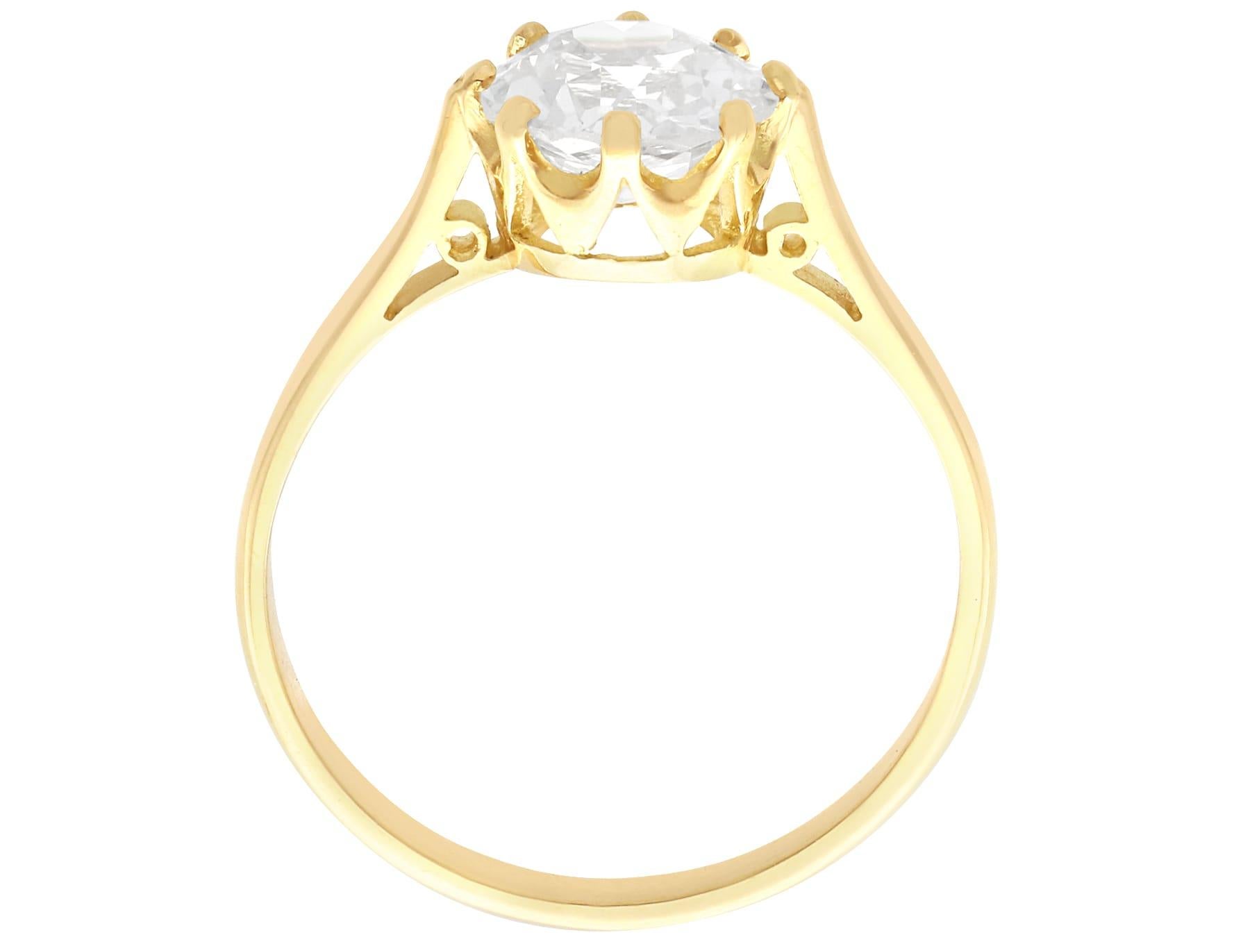Femenino o masculino Anillo de compromiso antiguo y contemporáneo de oro amarillo de 18 quilates con 1,70 quilates de diamantes en venta