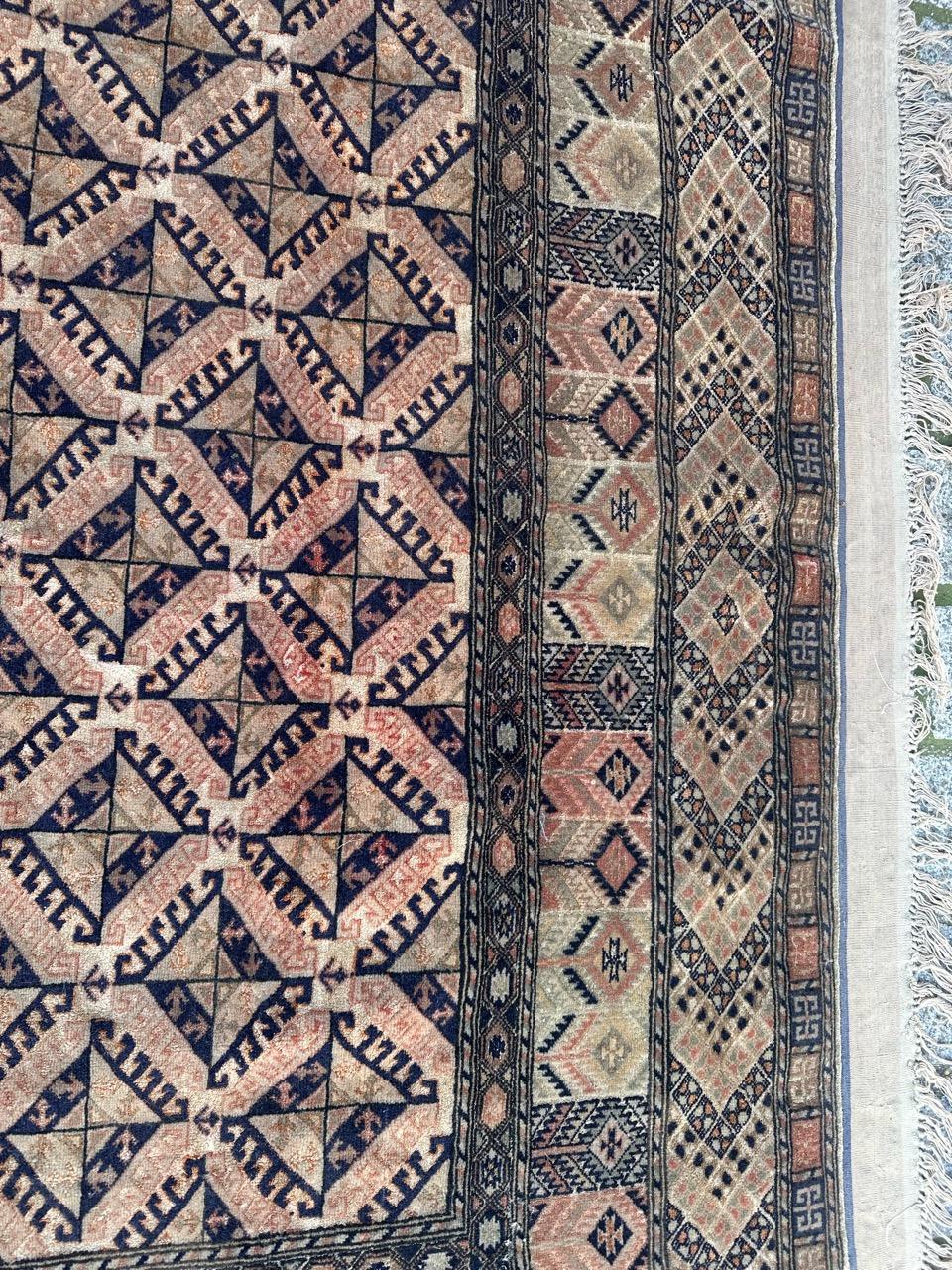 Antico e finissimo tappeto turkmeno in lana e seta in vendita 1