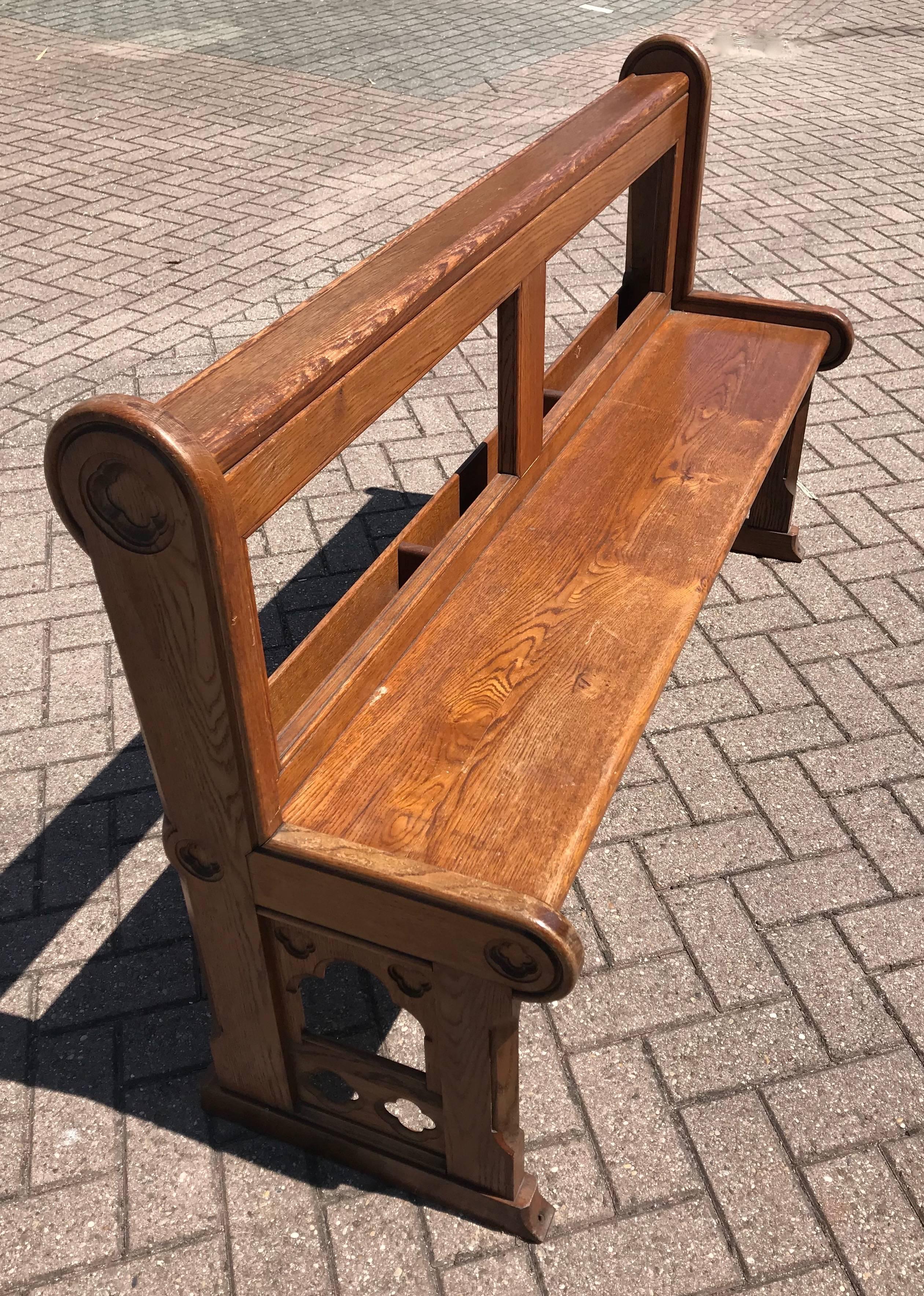 Antique and Handcrafted Gothic Revival Solid Tiger Oak Practical Hallway Bench For Sale 6