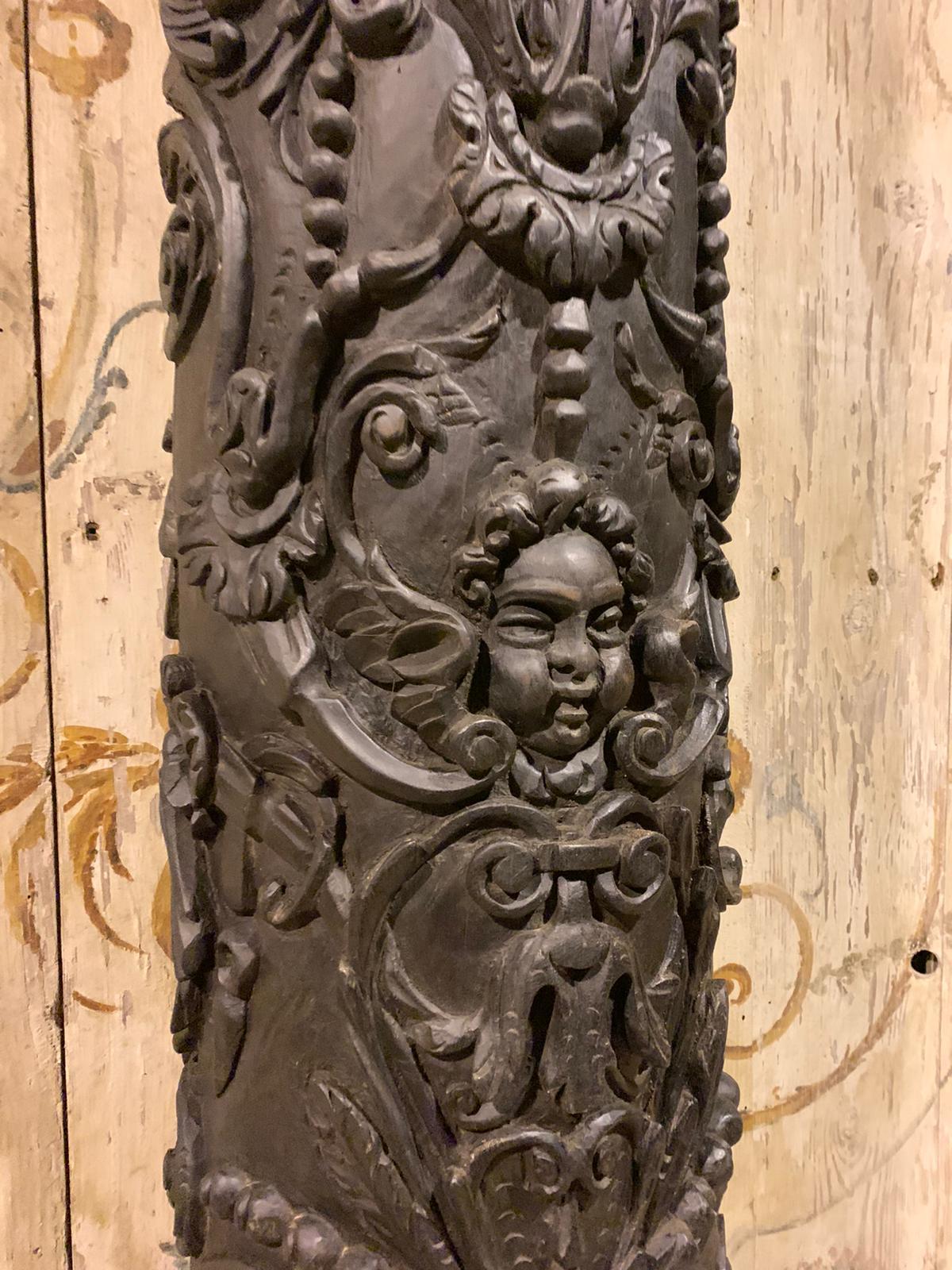 18th Century and Earlier Antique and important portal richly carved in walnut, 16th Century Italy (Rome) For Sale