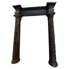 Antique and important portal richly carved in walnut, 16th Century Italy (Rome)