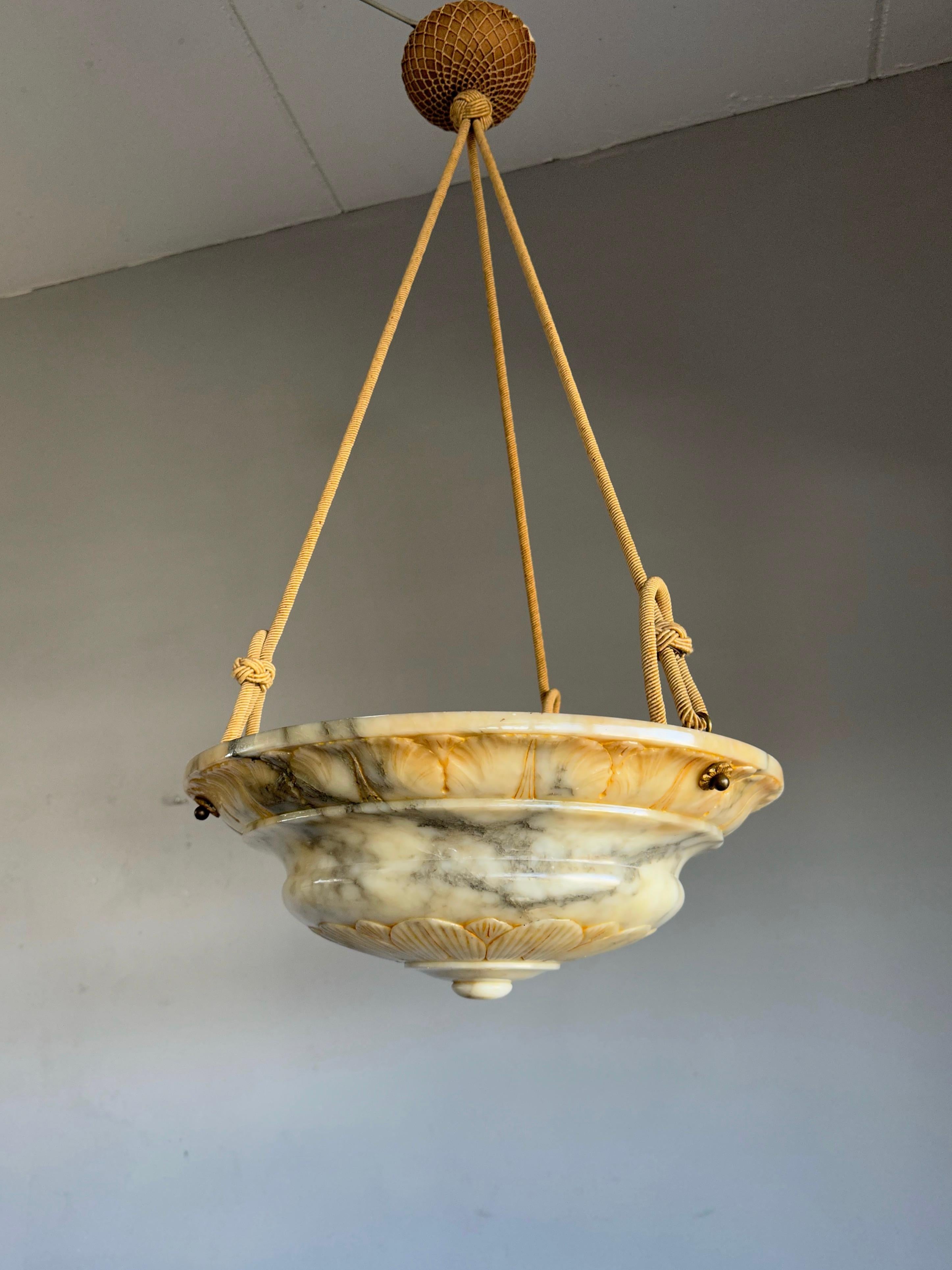 Antique and Large Alabaster Pendant w. Rope and Hand Carved Flower & Leafs, 1910 For Sale 4