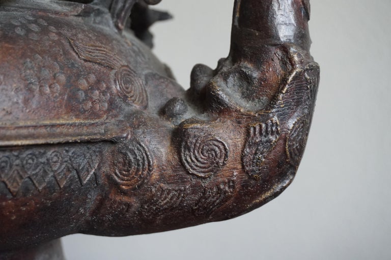 Antique and Largest Ever Malay Brunei Ritual Bronze Kettle w. Animal