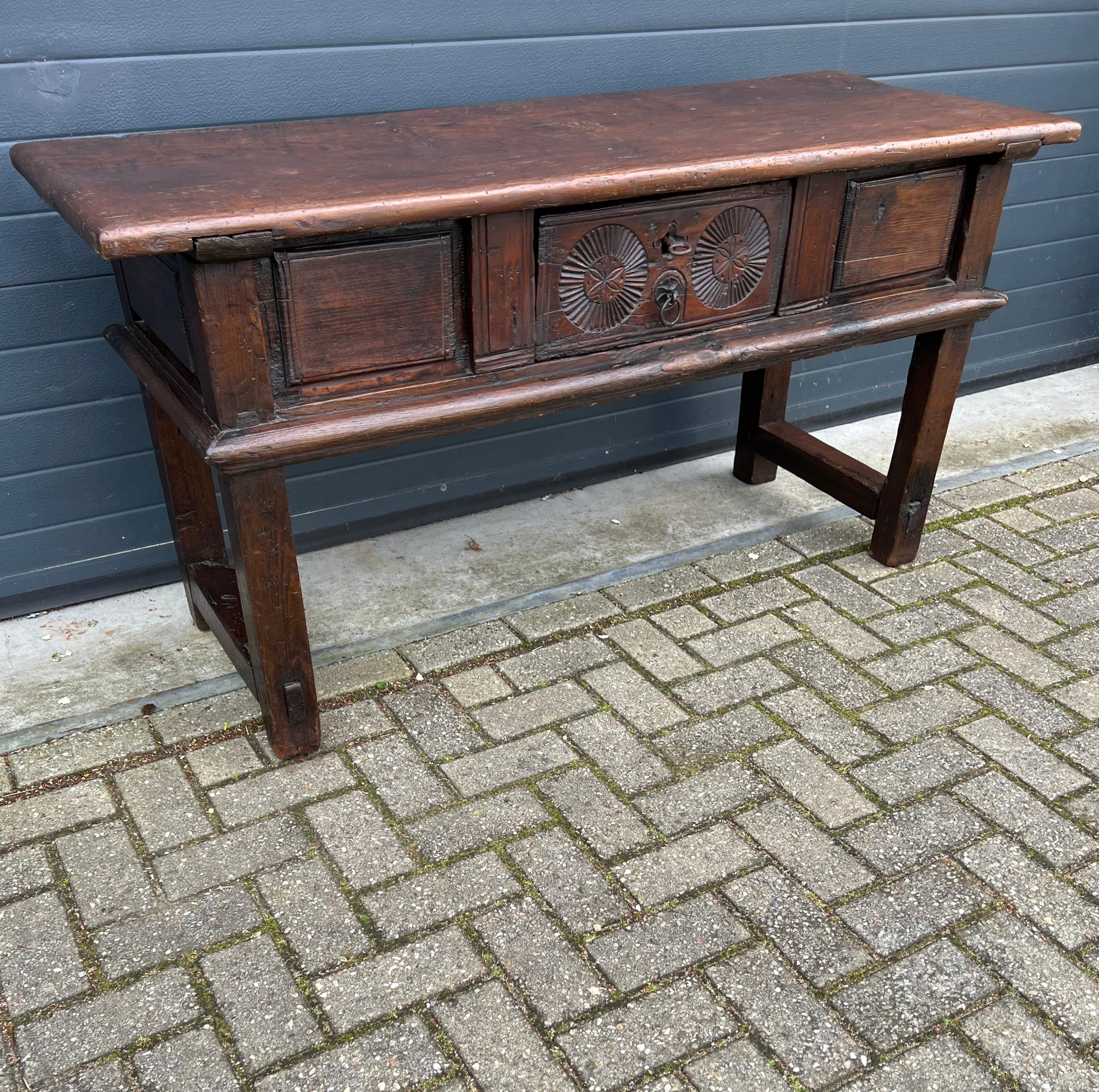 18th Century Antique and Rustic Mid 1700s Carved Chestnut Spanish Countryside Console Table For Sale