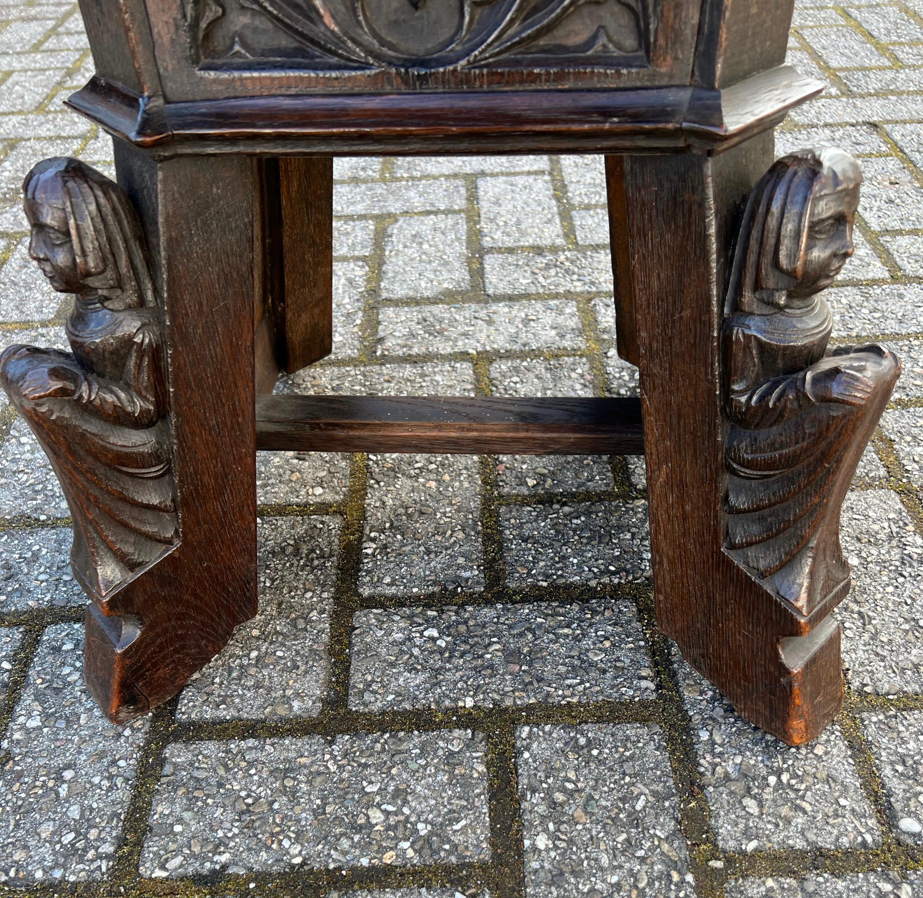 Hand-Crafted Antique and Strong & Heavy Oak Gothic Revival Stool, Pedestal Stand or End Table For Sale