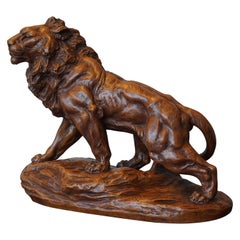 Antique and Stunning Wood-Color Terracotta Lion Sculpture by Fagotto, circa 1915