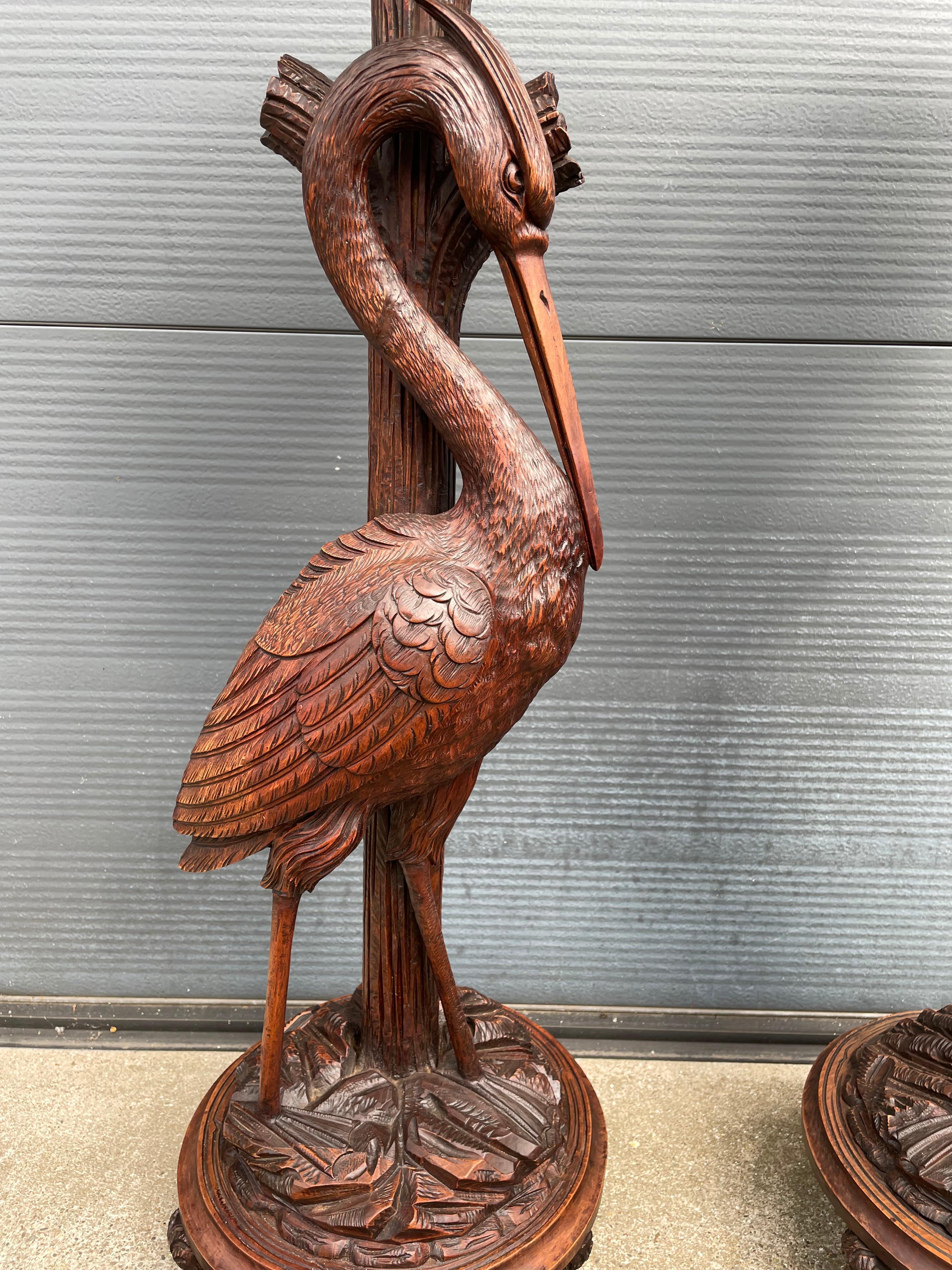 Antique and Unique Hand Carved Pair of Black Forest Heron Sculpture Pedestals In Good Condition In Lisse, NL