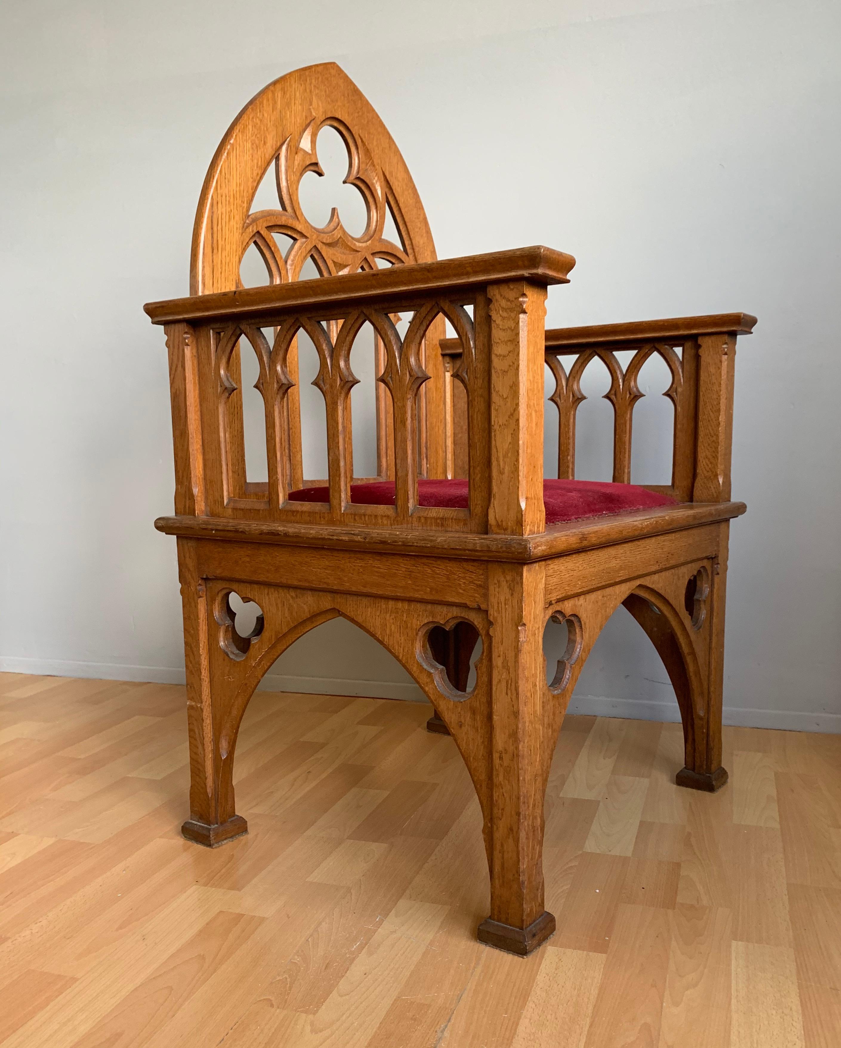 Antique and Unique Quality Carved Gothic Revival Oak Armchair Church Chair 7