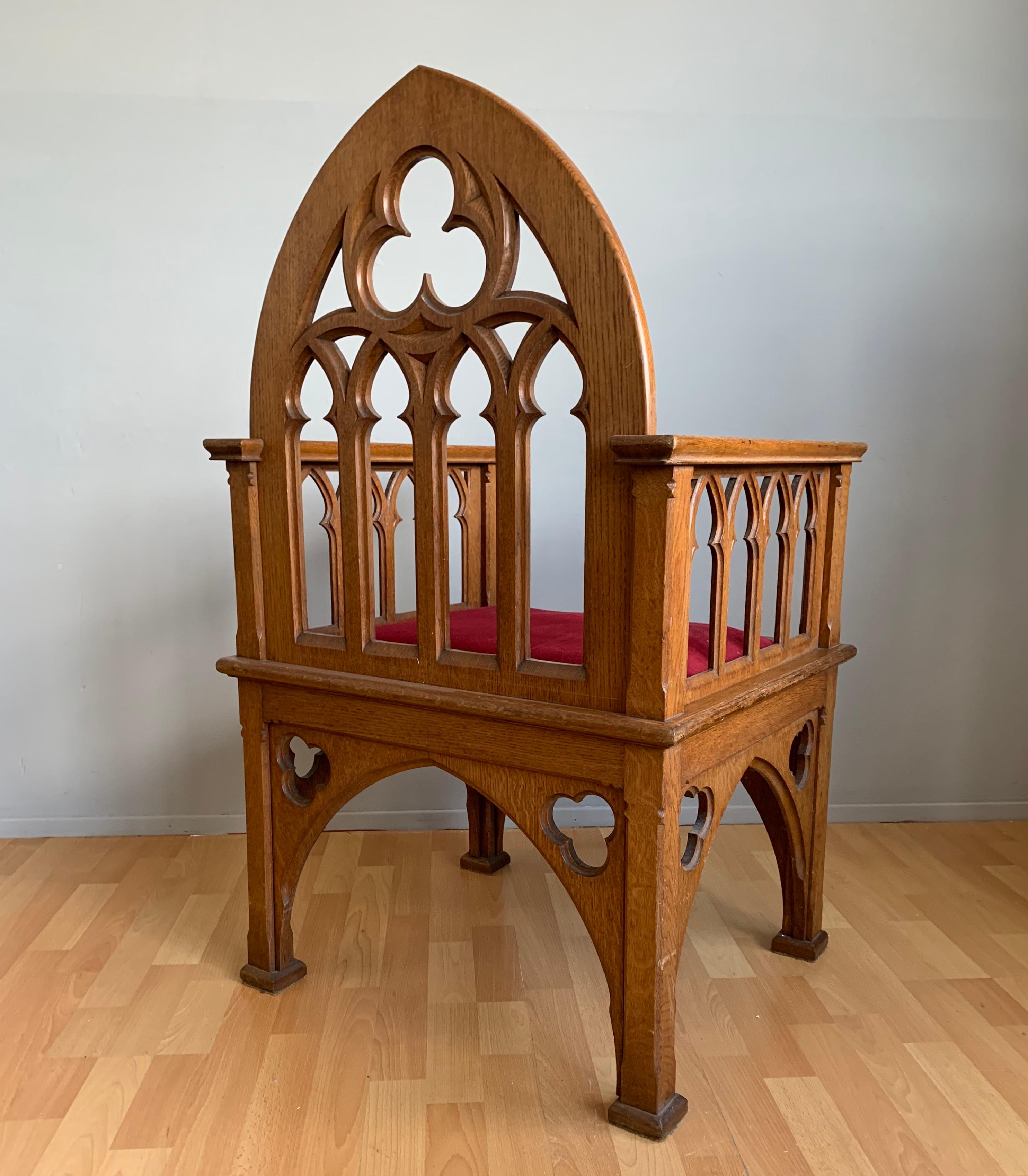 Antique and Unique Quality Carved Gothic Revival Oak Armchair Church Chair 10
