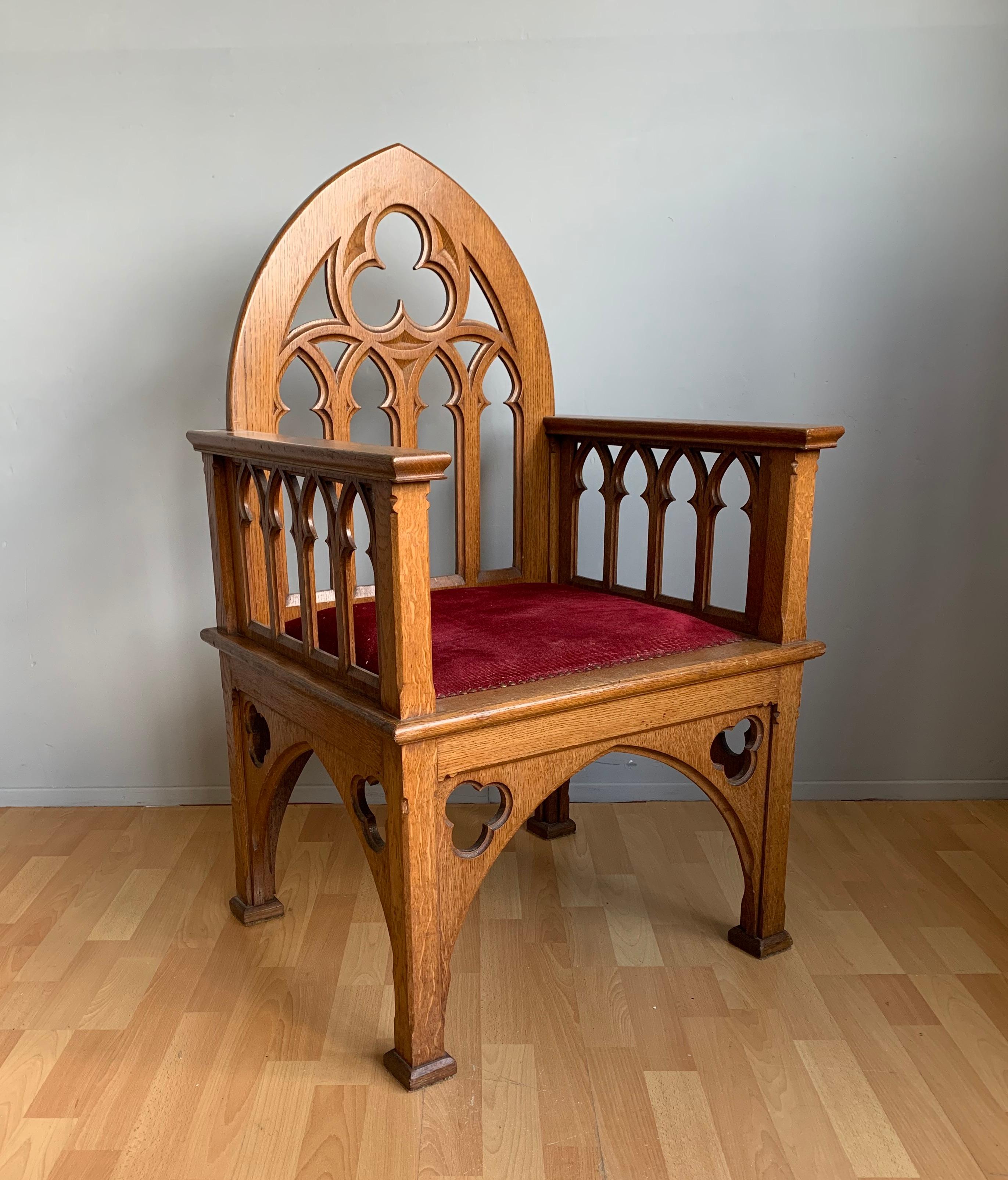 Antique and Unique Quality Carved Gothic Revival Oak Armchair Church Chair 8