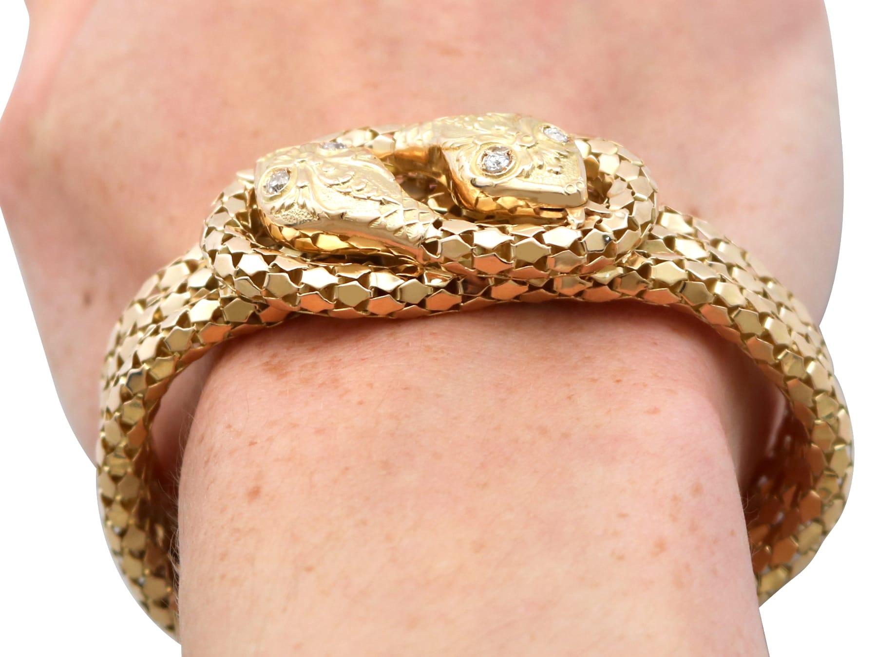 Antique and Vintage 0.25 Carat Diamond and 18k Yellow Gold Snake Bracelet For Sale 10