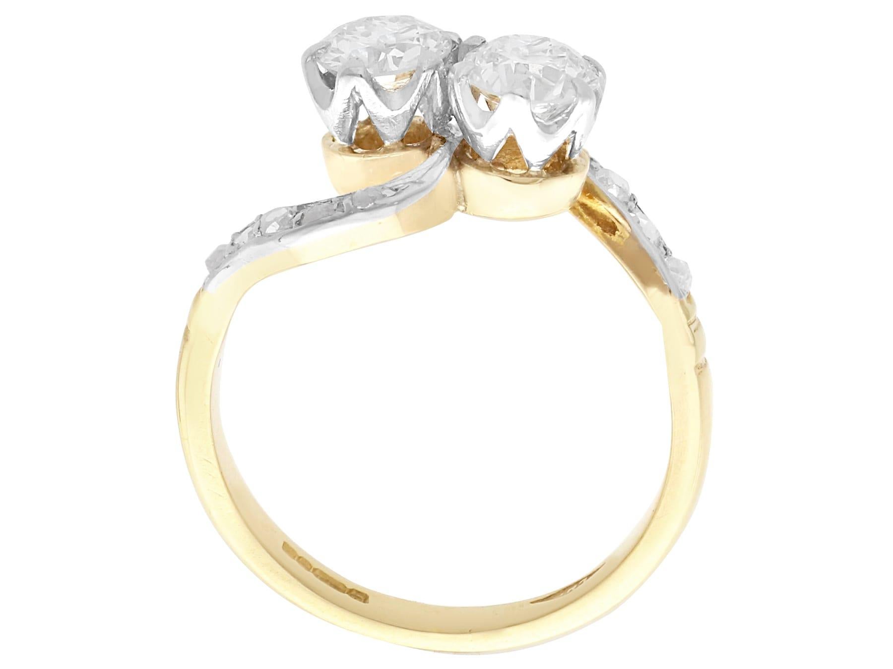 Women's or Men's Antique and Vintage 1.22 Carat Diamond and 18 Karat Yellow Gold Twist Ring For Sale