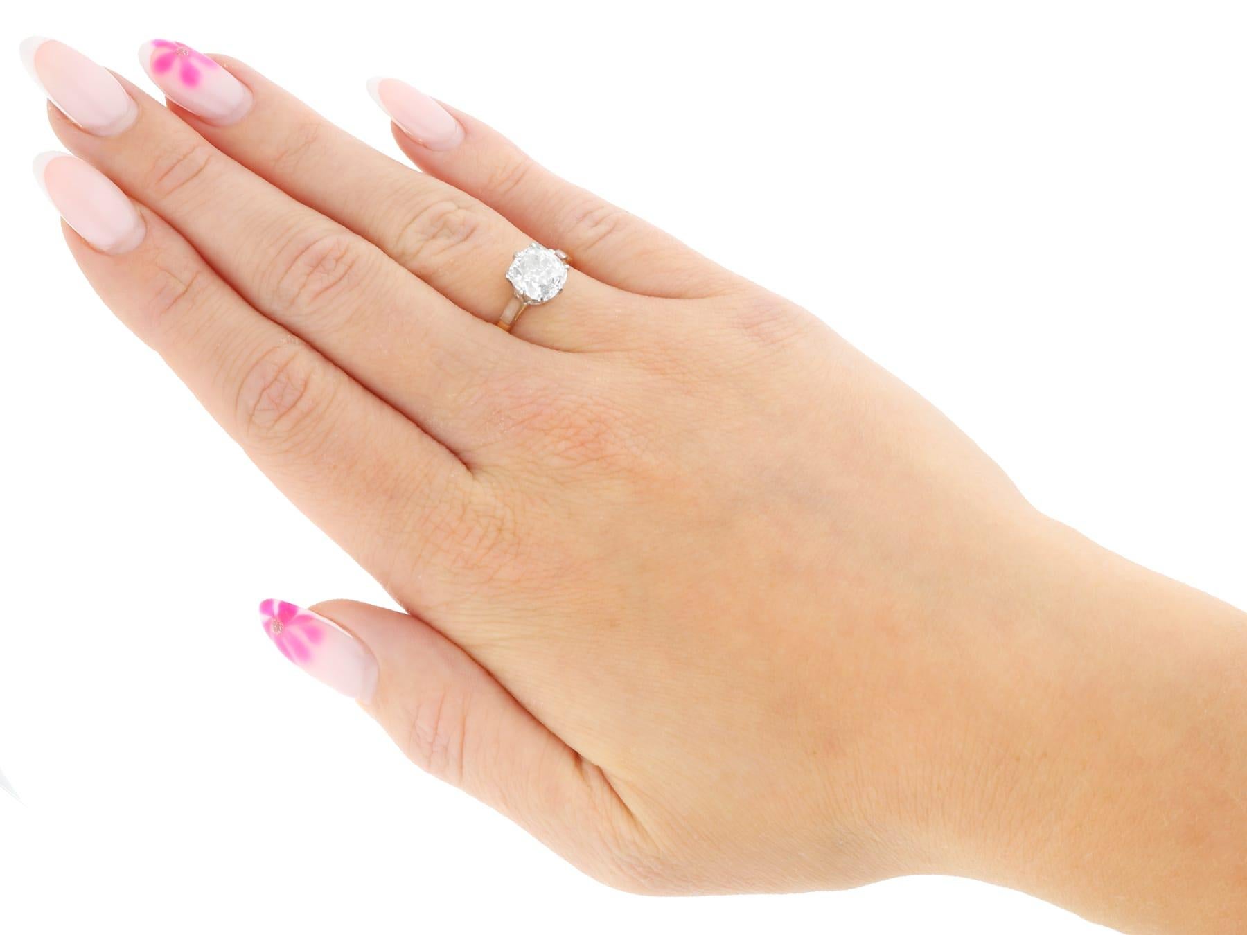 Anillo de compromiso solitario de oro amarillo de 18k y diamantes antiguos y vintage de 2,58 quilates en venta 3