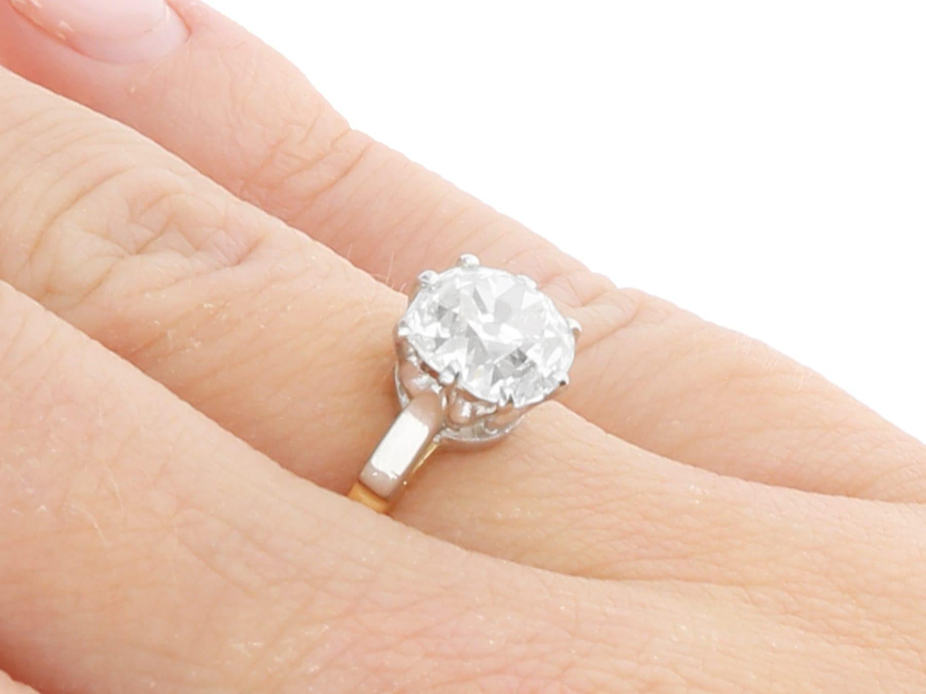 Anillo de compromiso solitario de oro amarillo de 18k y diamantes antiguos y vintage de 2,58 quilates en venta 4