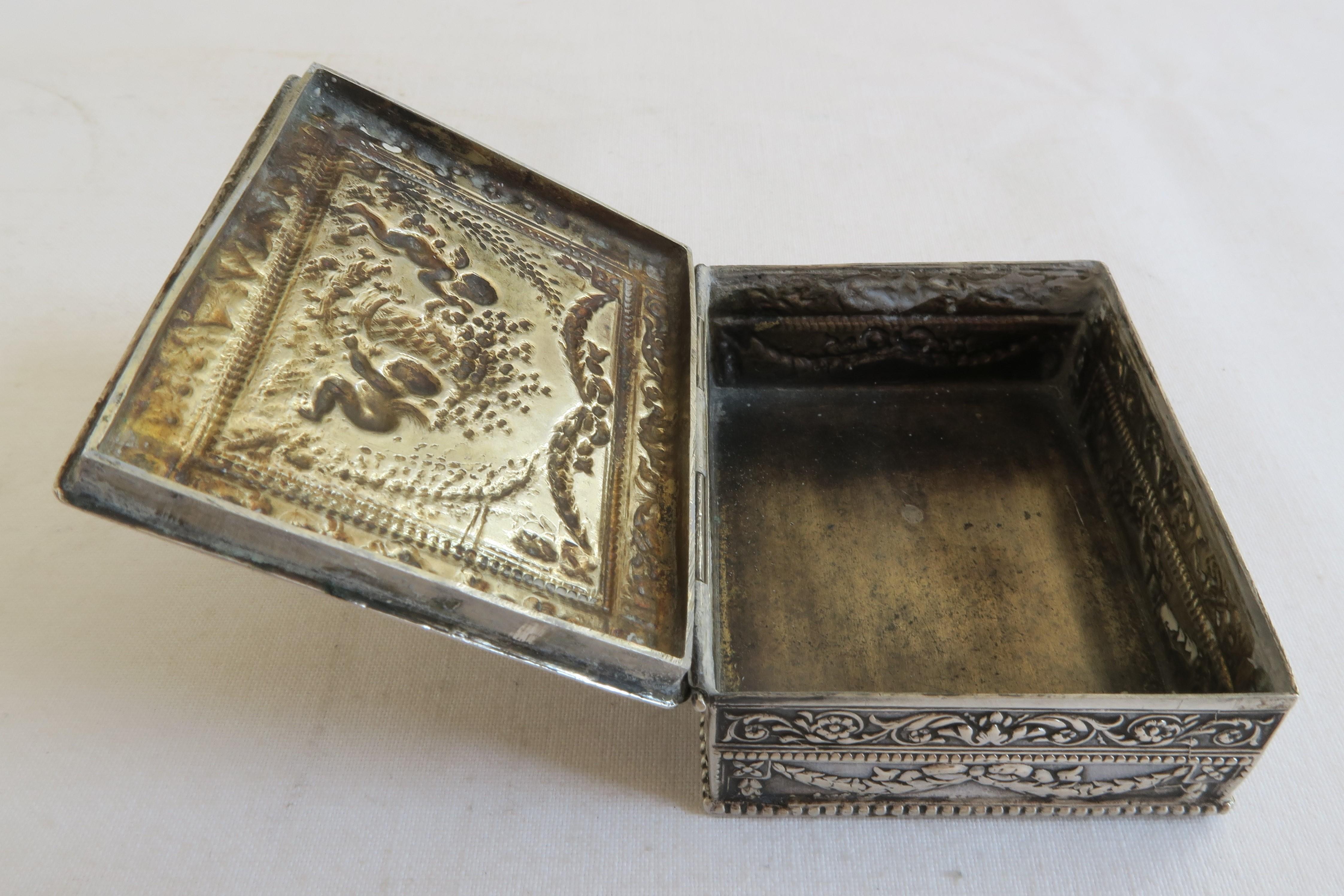Antique Angel Motif Sterling Silver Snuff Box For Sale 2