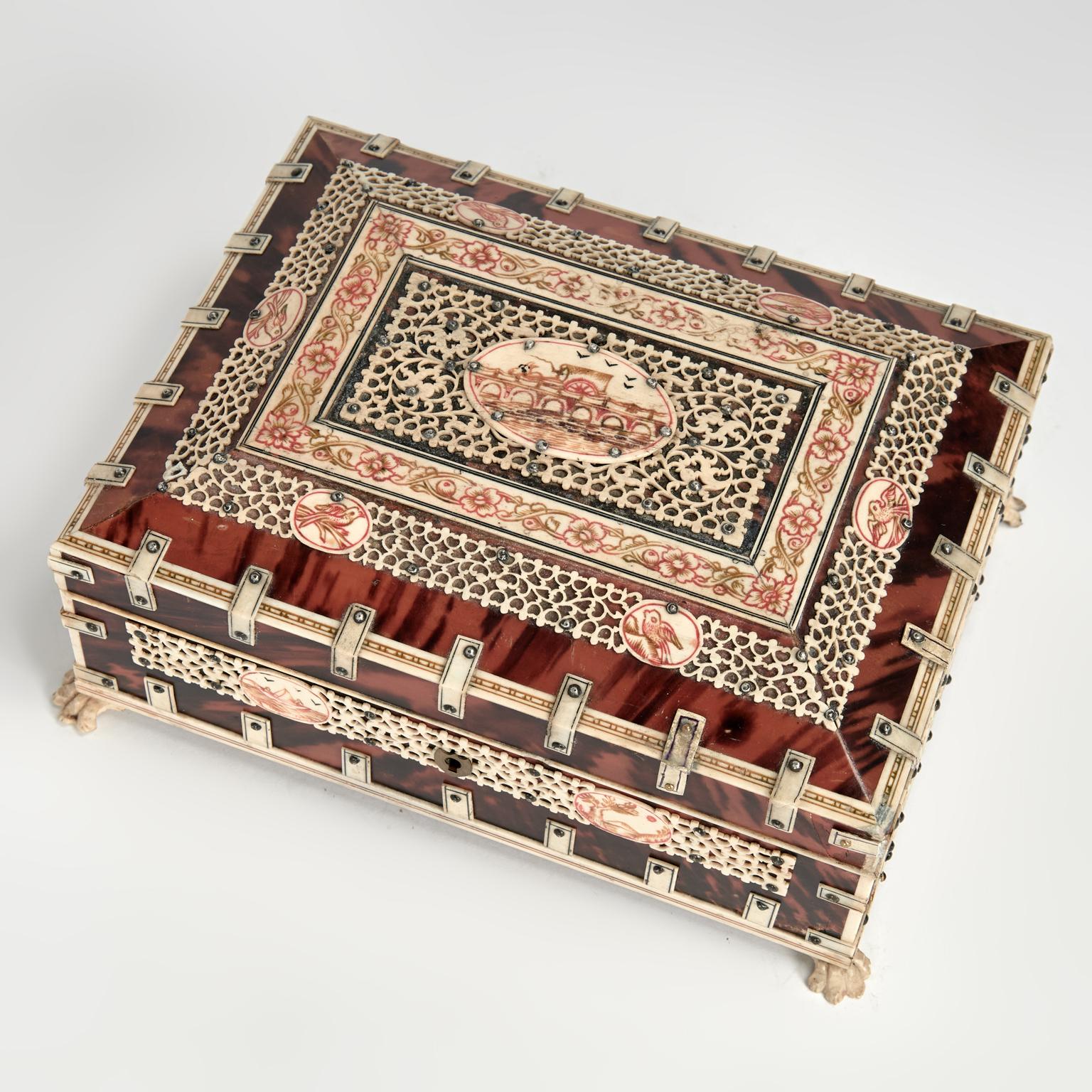 Antique Anglo Indian Bone and Tortoise Box For Sale 1