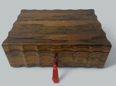 Antiguo Coromandel de la India Coromandel Satinwood Ladys Joyería Mesa de Costura Caja 19 Ct