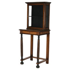 Antigua vitrina angloindia con incrustaciones de hueso C1880