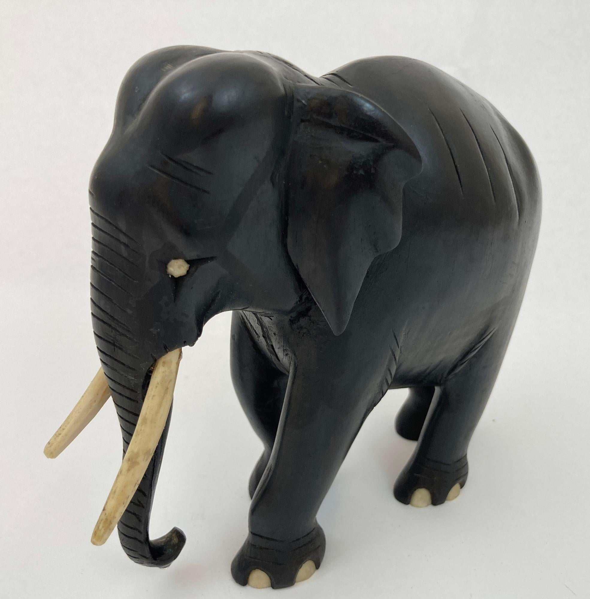 Antique Anglo Indian Elephant Black Ebonized Wood Hand Carved Sculpture For Sale 5