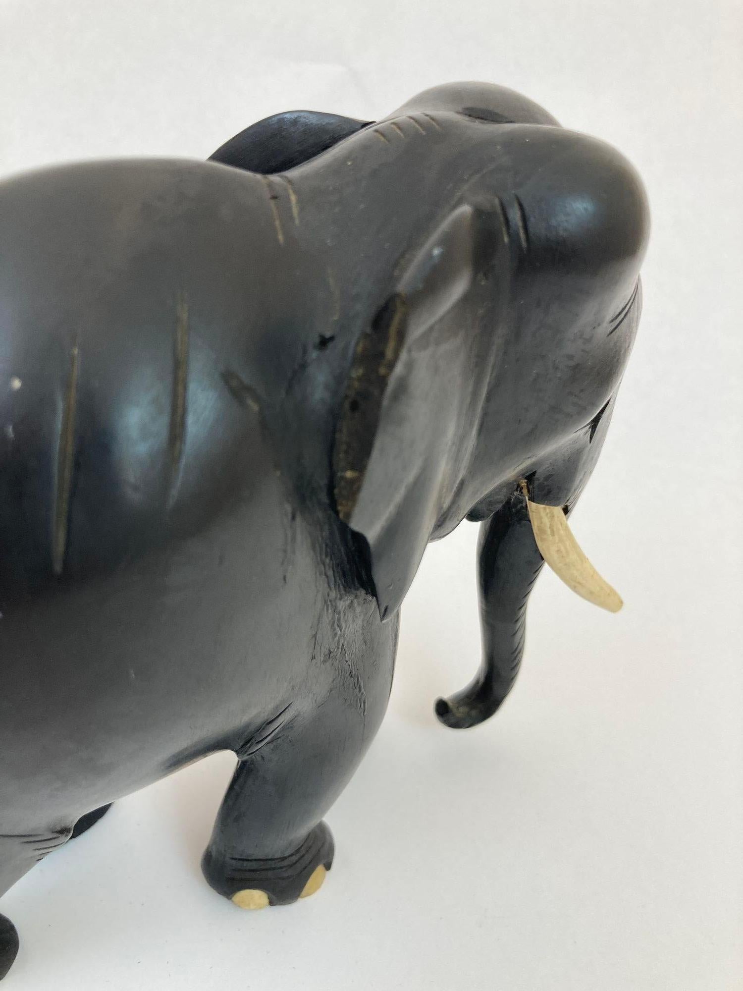 Antique Anglo Indian Elephant Black Ebonized Wood Hand Carved Sculpture For Sale 1