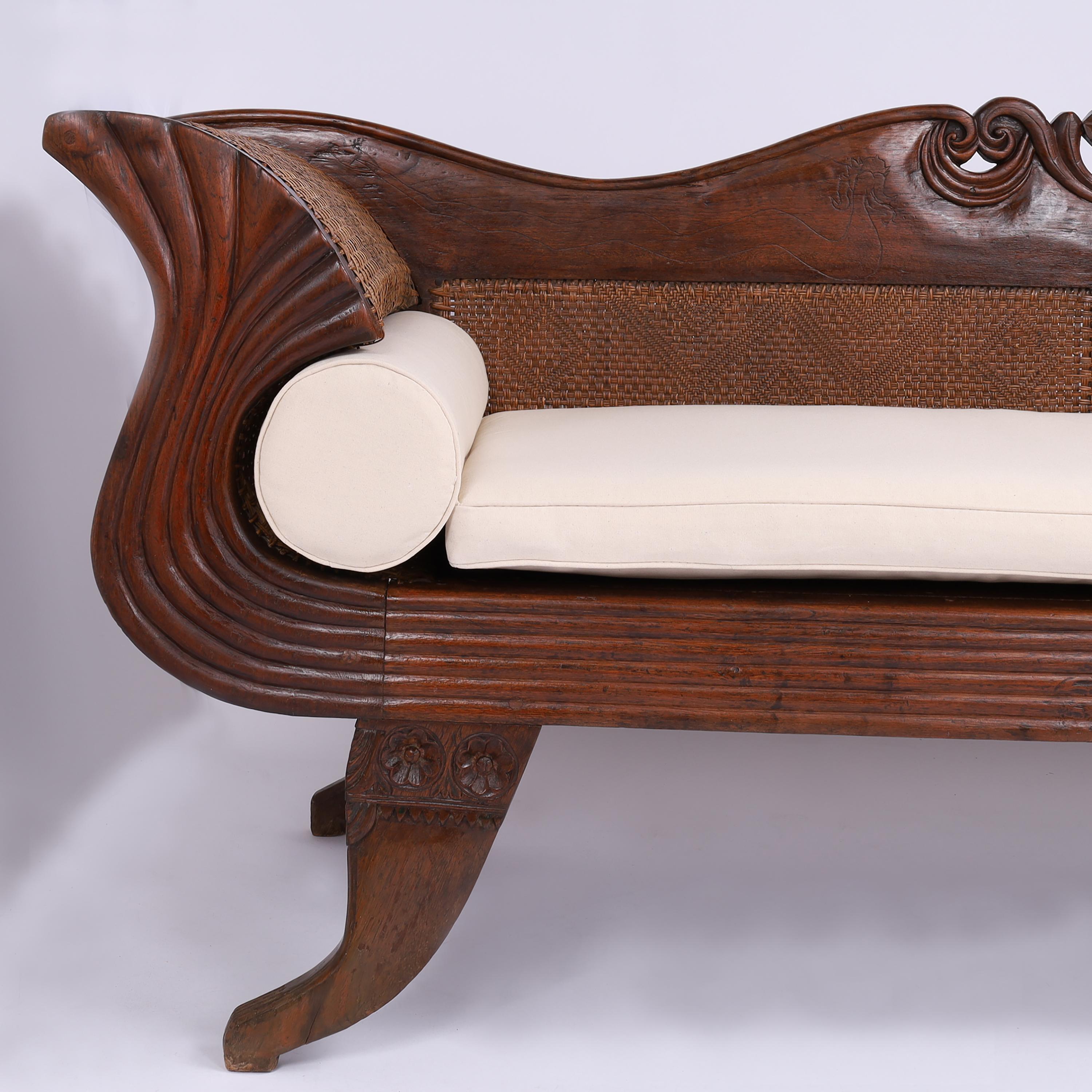 Sculpté Canapé ancien Empire Antiques en vente