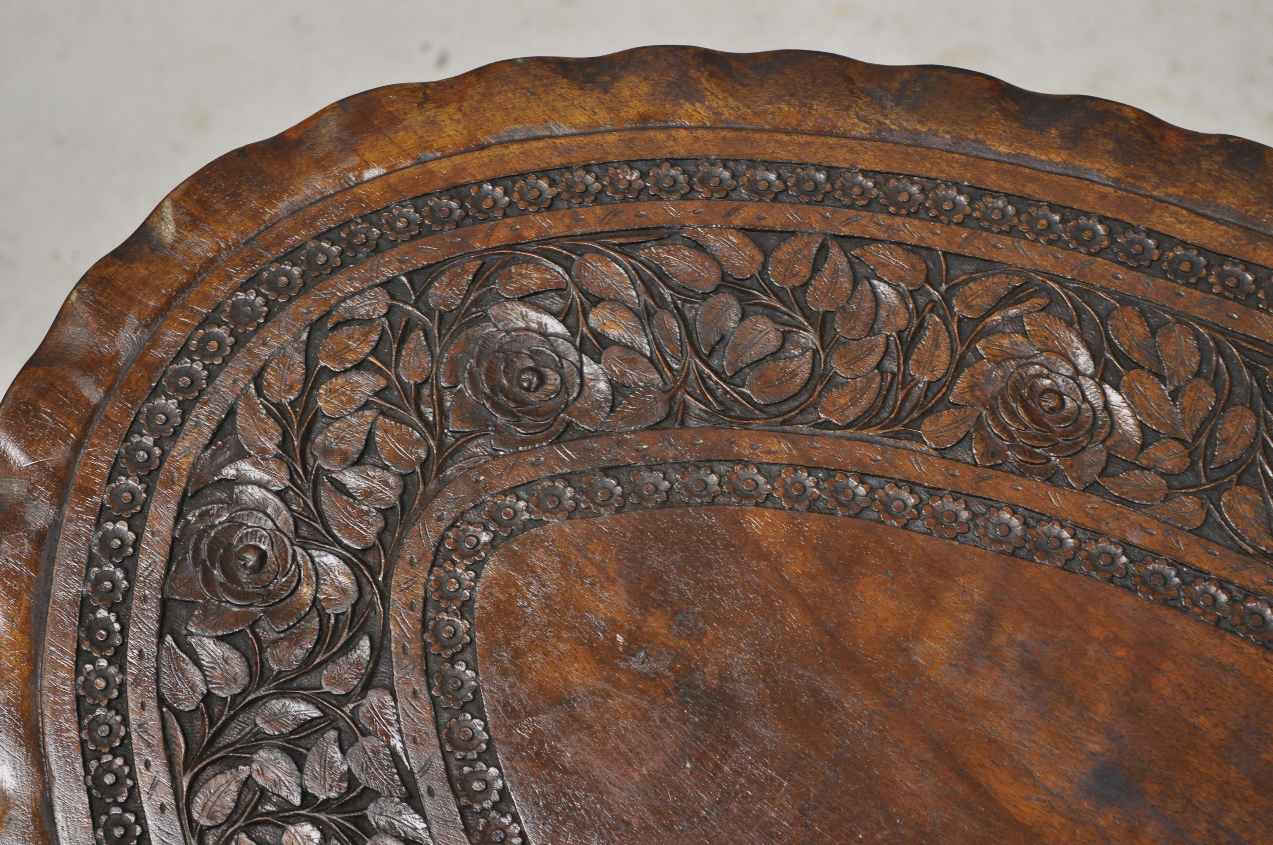 20th Century Antique Anglo Indian Georgian Small Paw Feet Oval Mahogany Coffee Table 'B'