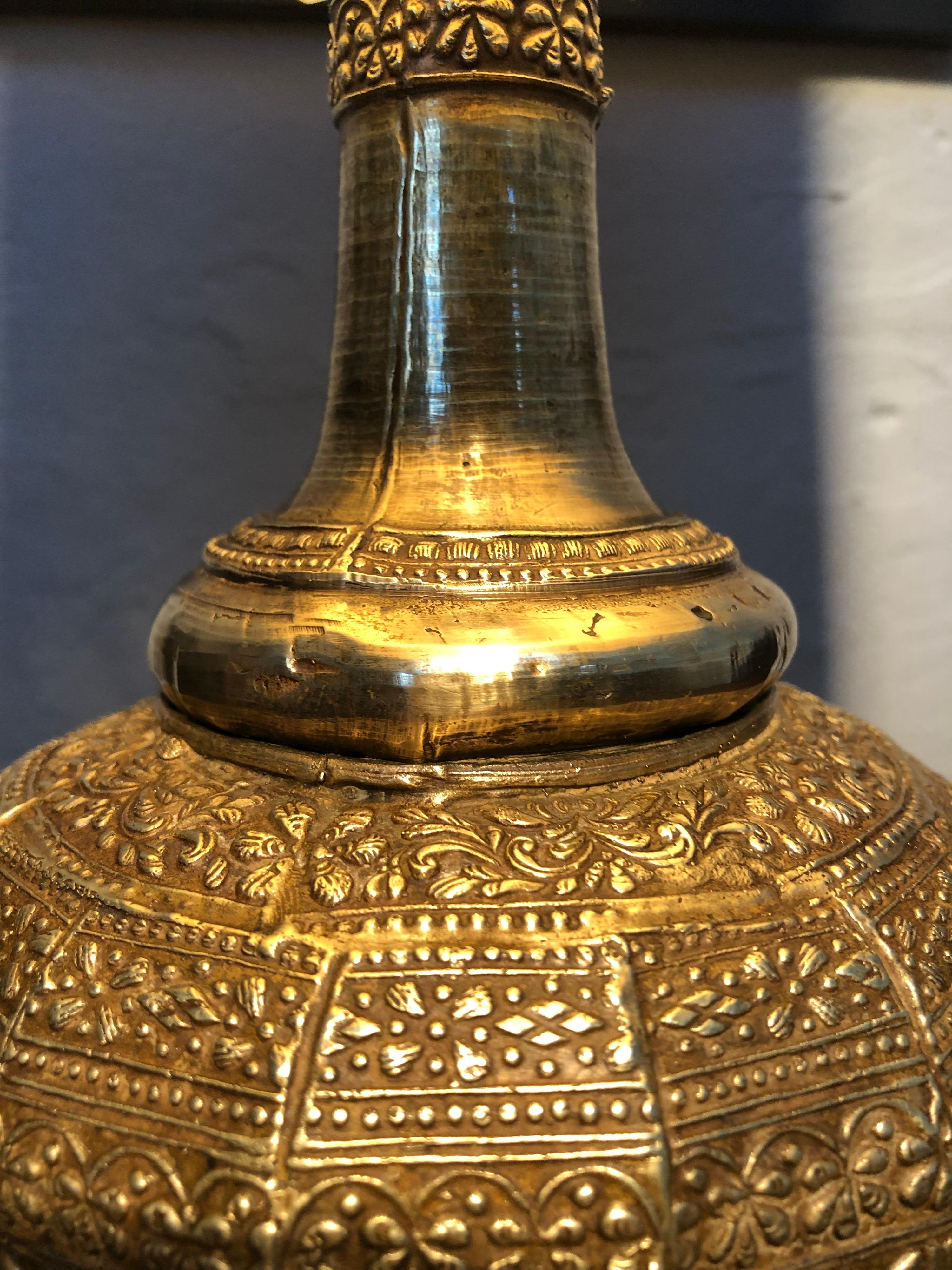 British Indian Ocean Territory Antique Anglo Indian Hammered Copper Table Lamp For Sale