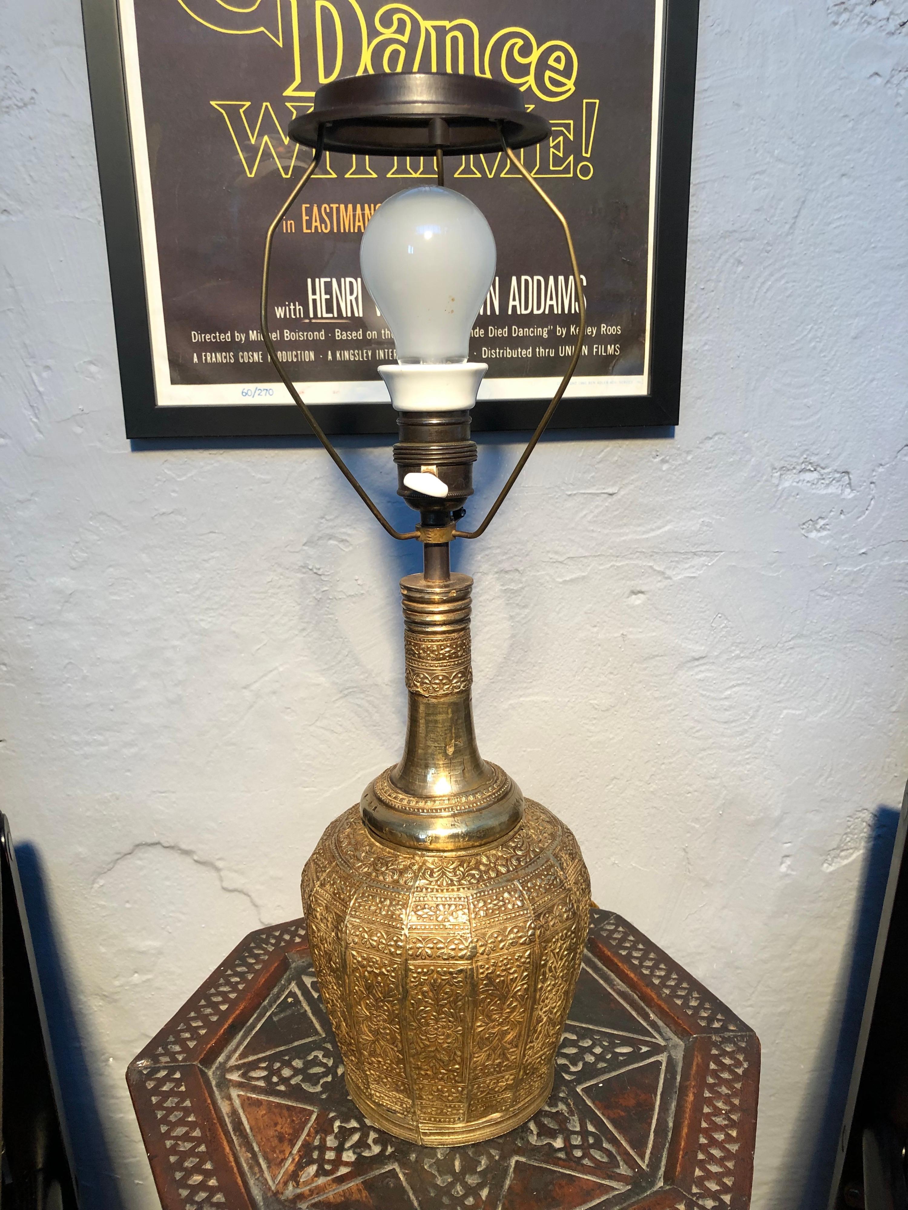 Hand-Crafted Antique Anglo Indian Hammered Copper Table Lamp For Sale