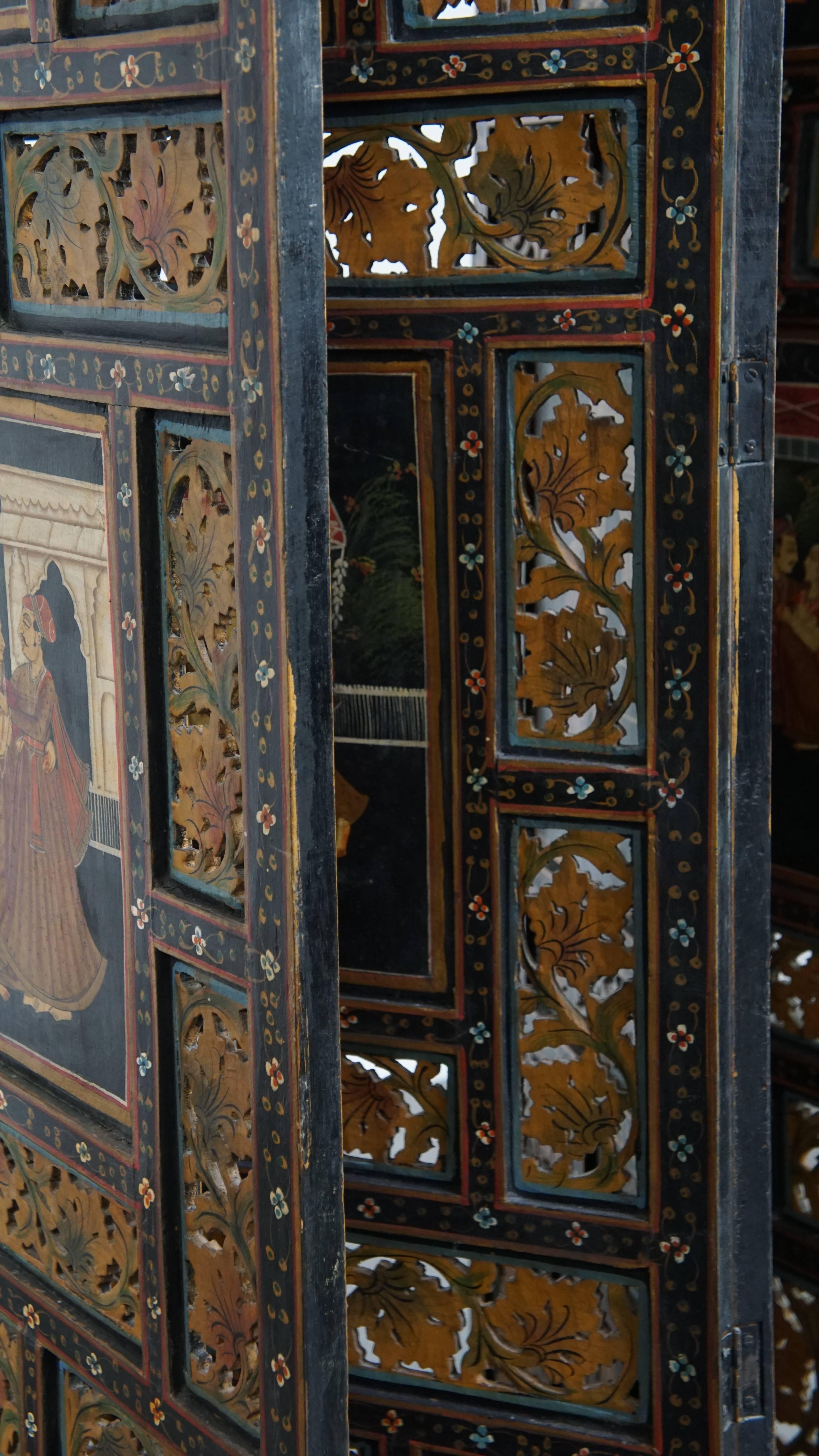 Classical Roman Antique Anglo-Indian Hand-Painted Wooden Room Divider from the Late 19th Century For Sale