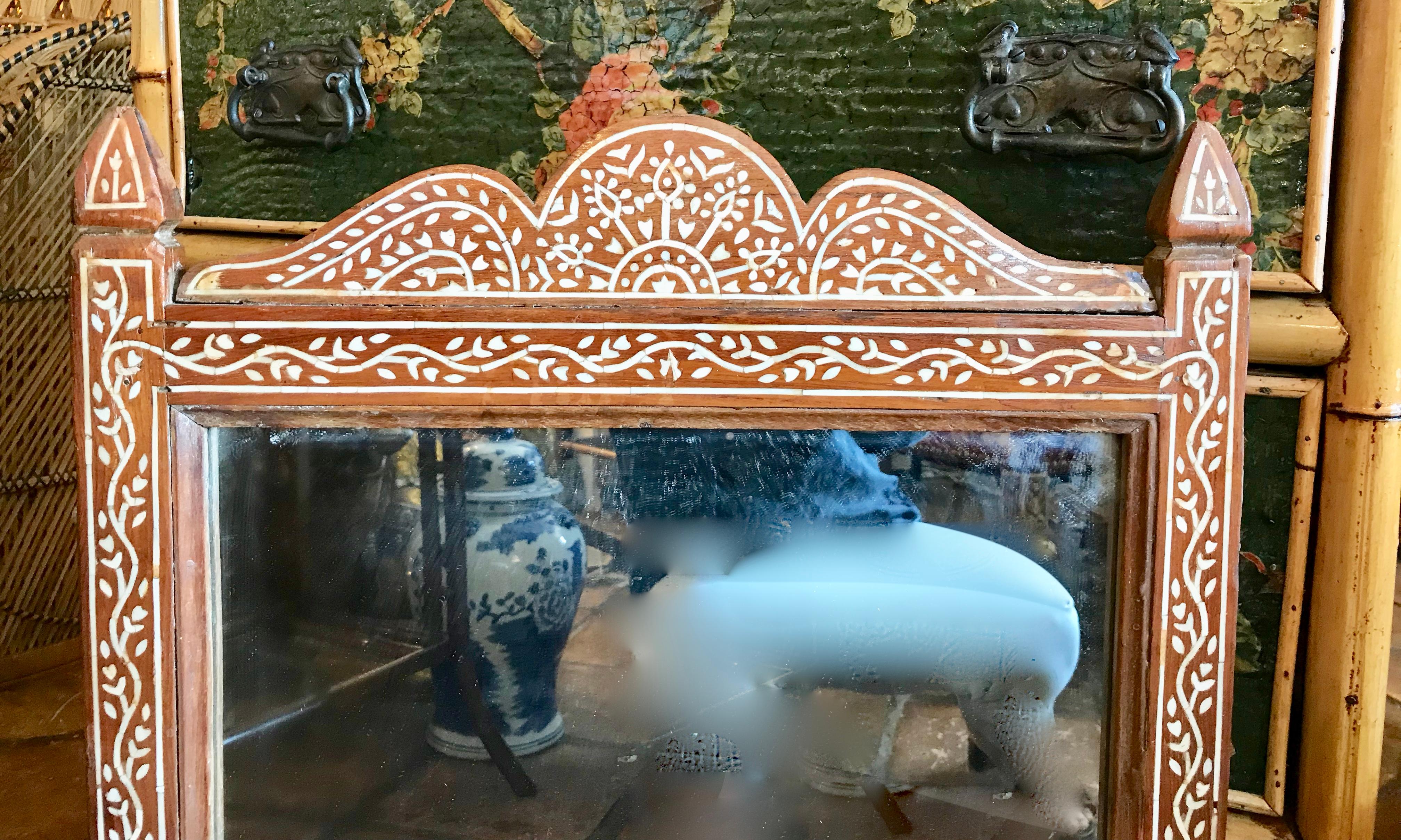 Anglo-indien Miroir antique en marqueterie anglo-indienne
