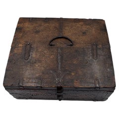 Antique Anglo-Indian Iron-Bound Teak Dowry Chest (Petara), Late 19th Century