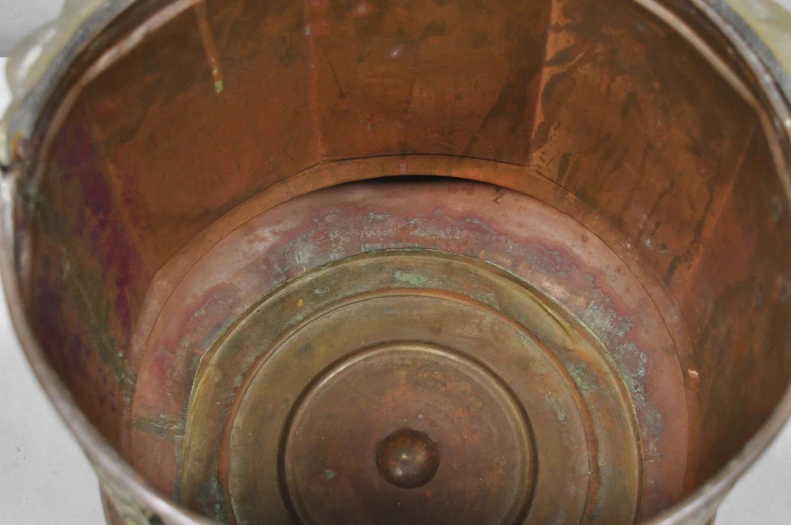 Antico secchio da carbone anglo-indiano medio-orientale in rame e bronzo, fioriera Cachepot in vendita 1